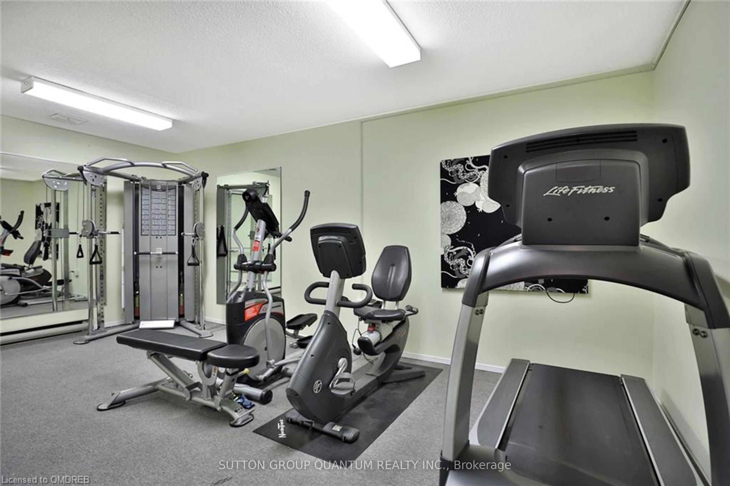 #44 - 5475 Lakeshore Road Property Photo 44