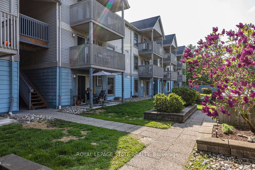 #322 - 2010 Cleaver Avenue Property Photo 31