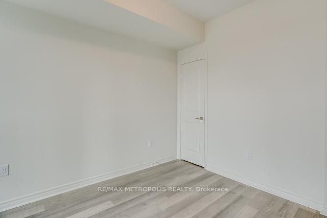 #505 - 39 Annie Craig Drive Property Photo 15