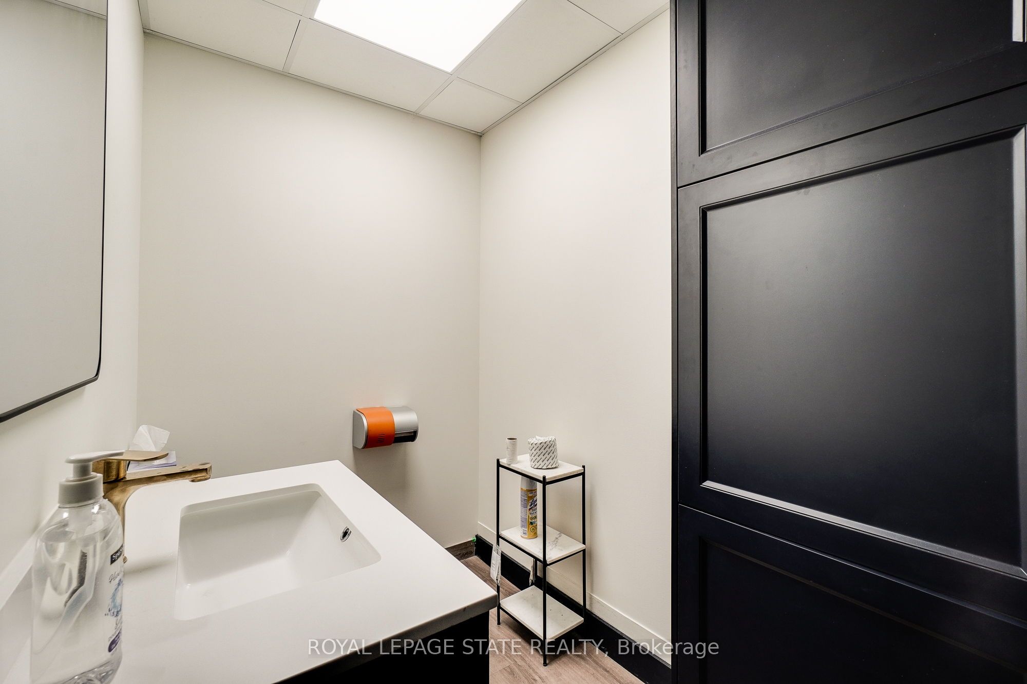 3485 Harvester Road 1 Property Photo 26