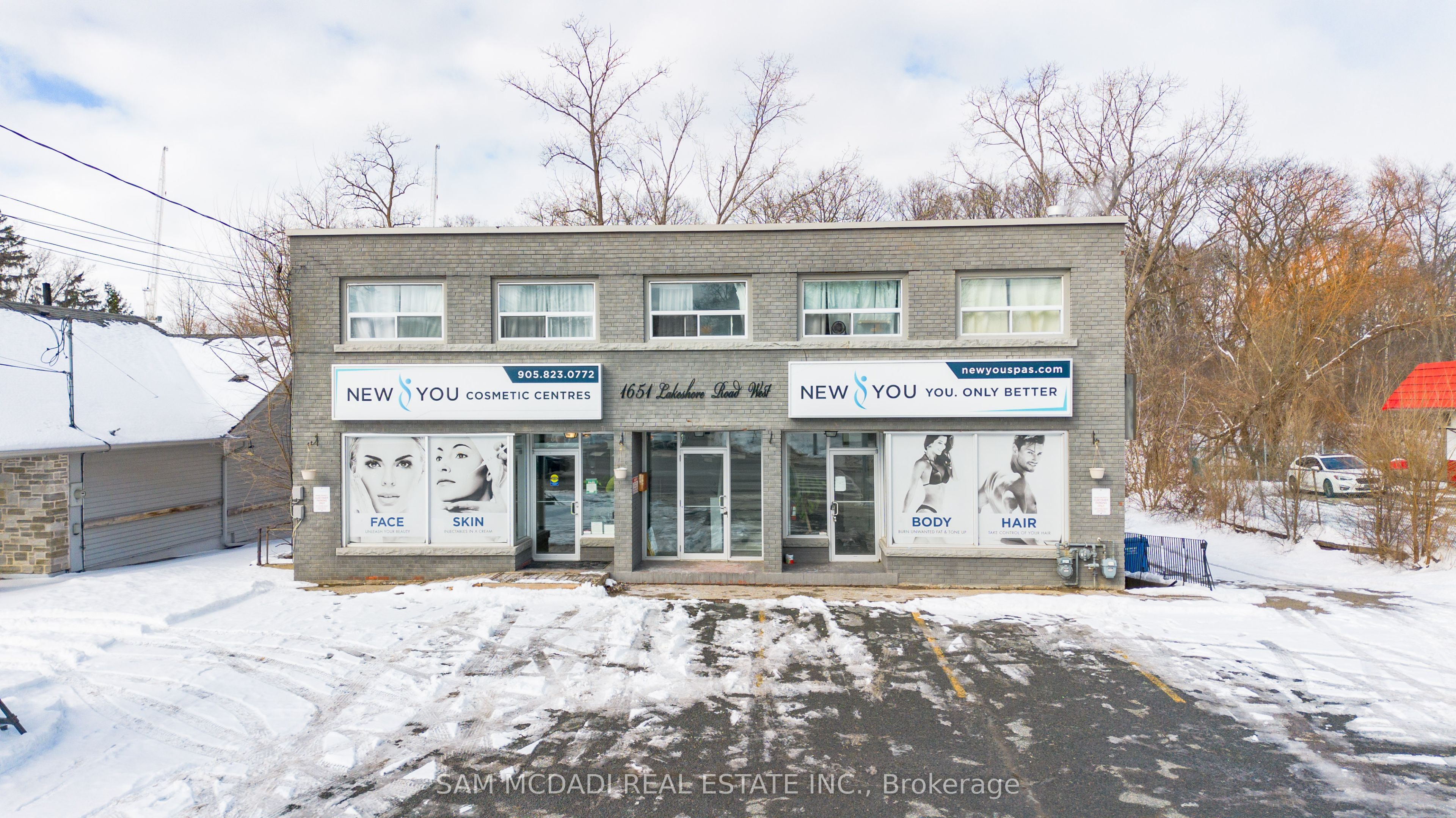 1651 Lakeshore Road W Property Photo 1