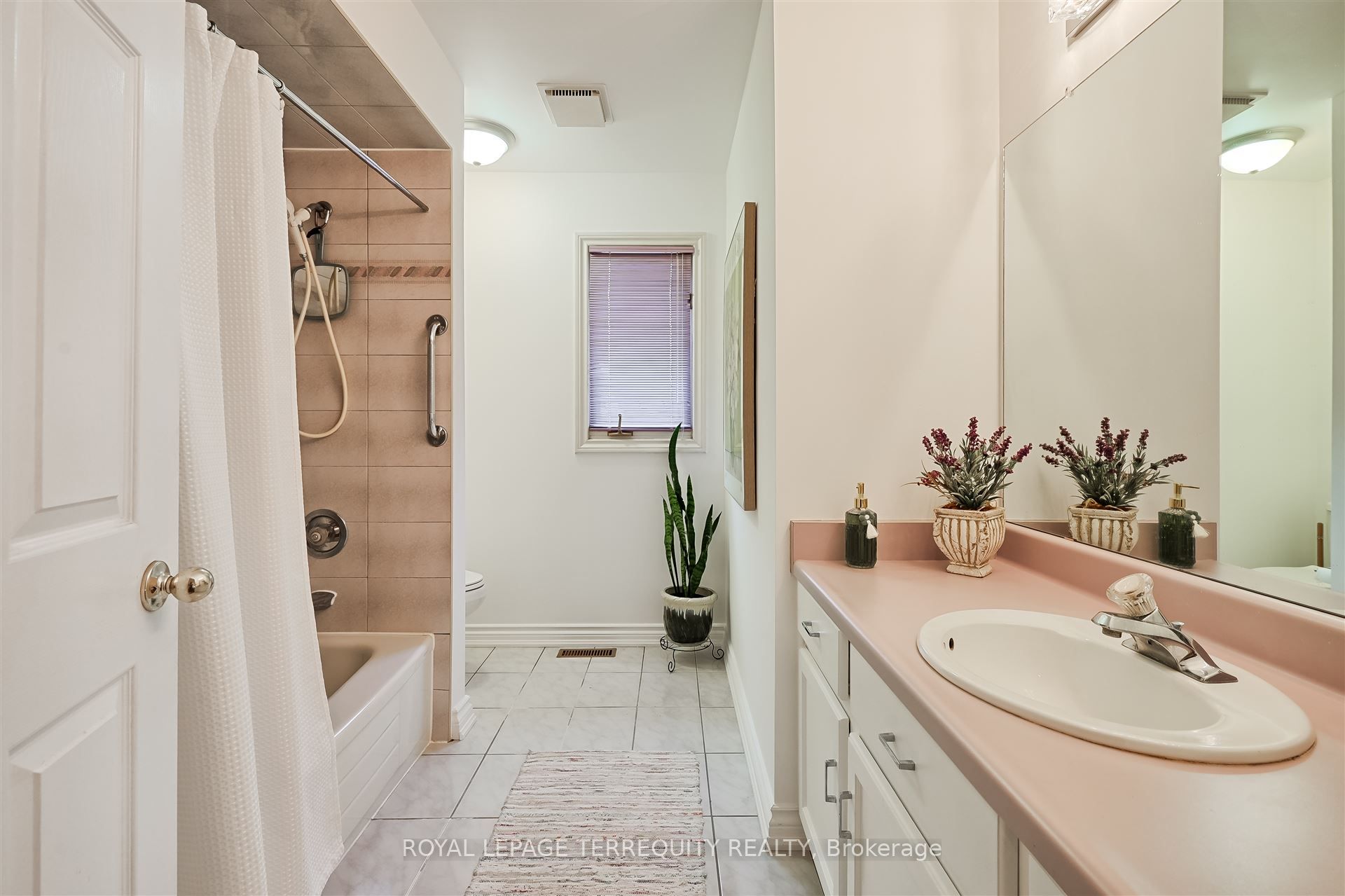 11 Blaketon Road Property Photo 27