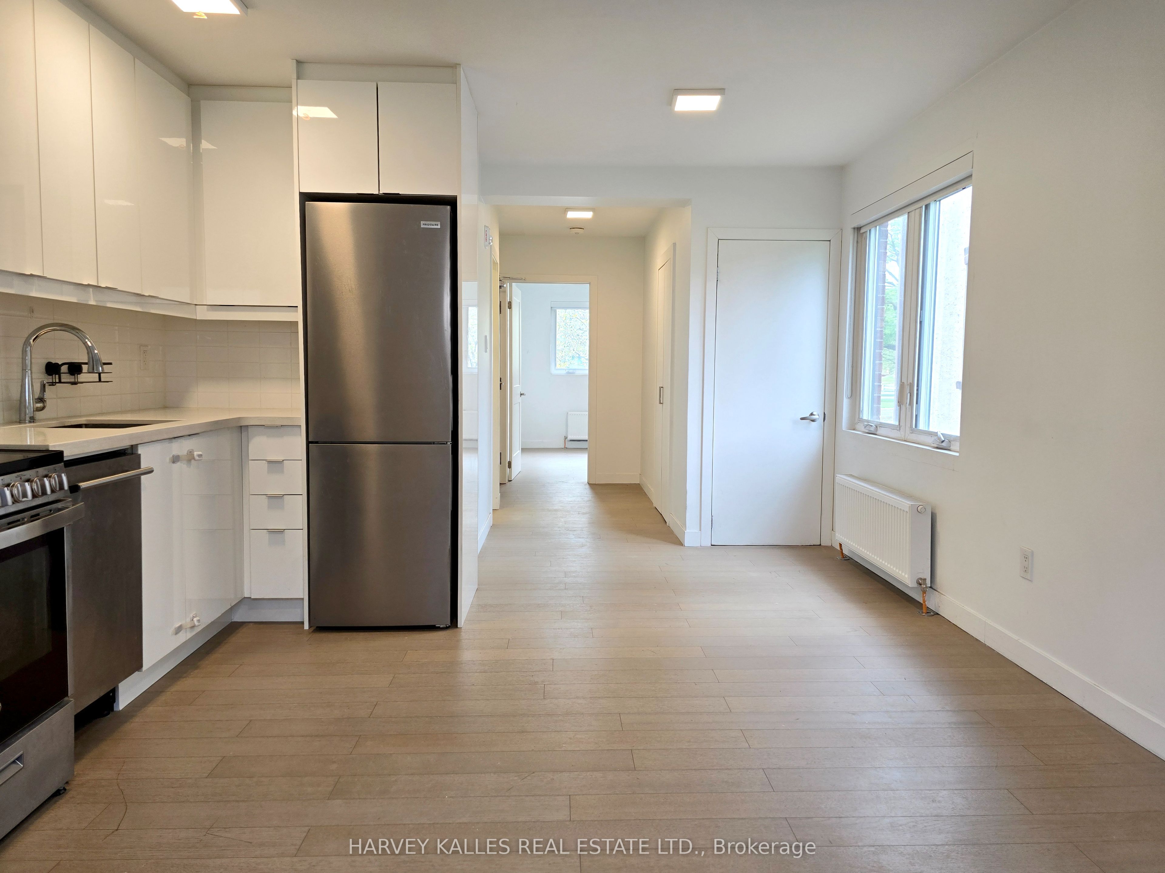 521 Brown's Line Property Photo 8