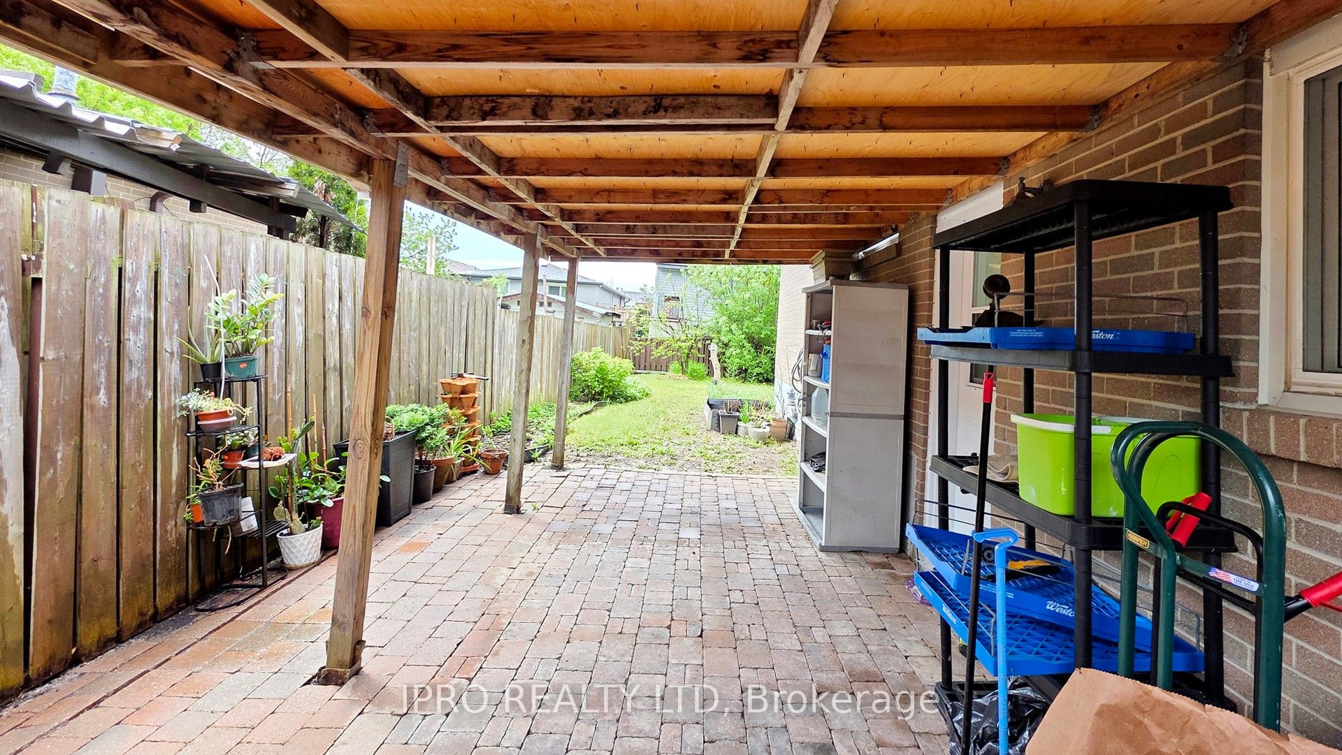 19 Flamingo Crescent Property Photo 25