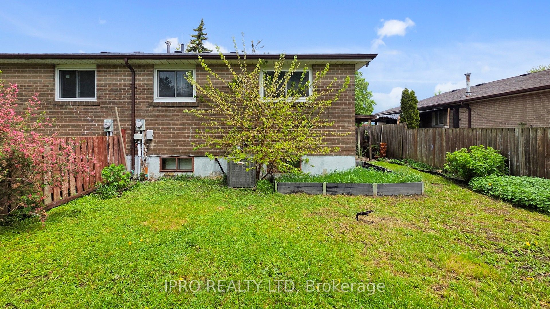 19 Flamingo Crescent Property Photo 27