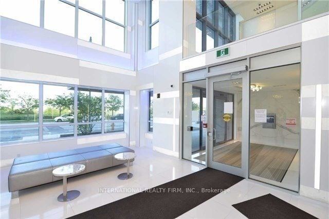 110 Marine Parade Drive 507 Property Photo 3