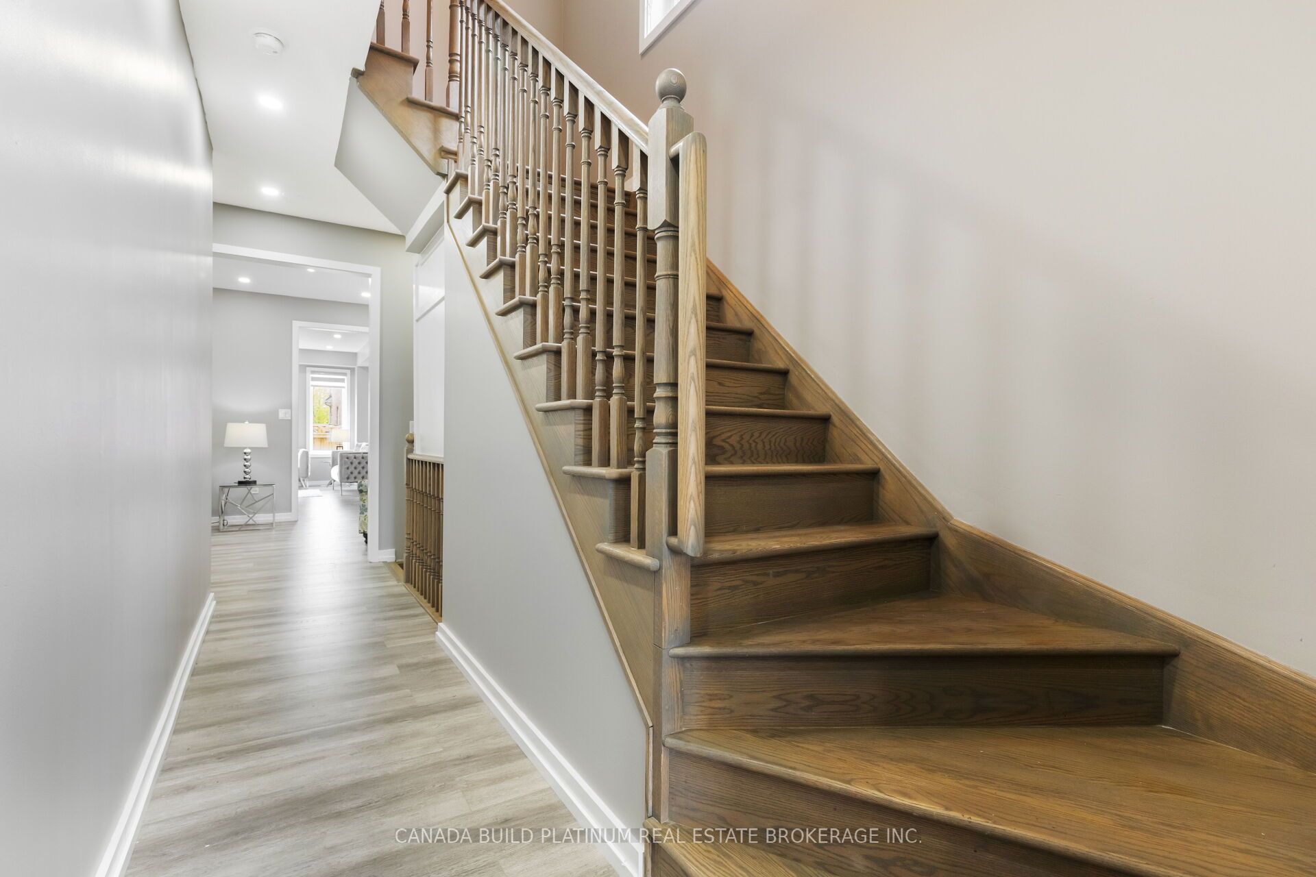 75 Baffin Crescent Property Photo 7