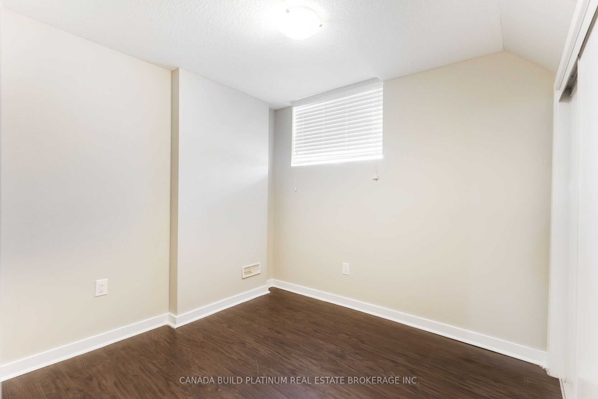 75 Baffin Crescent Property Photo 42