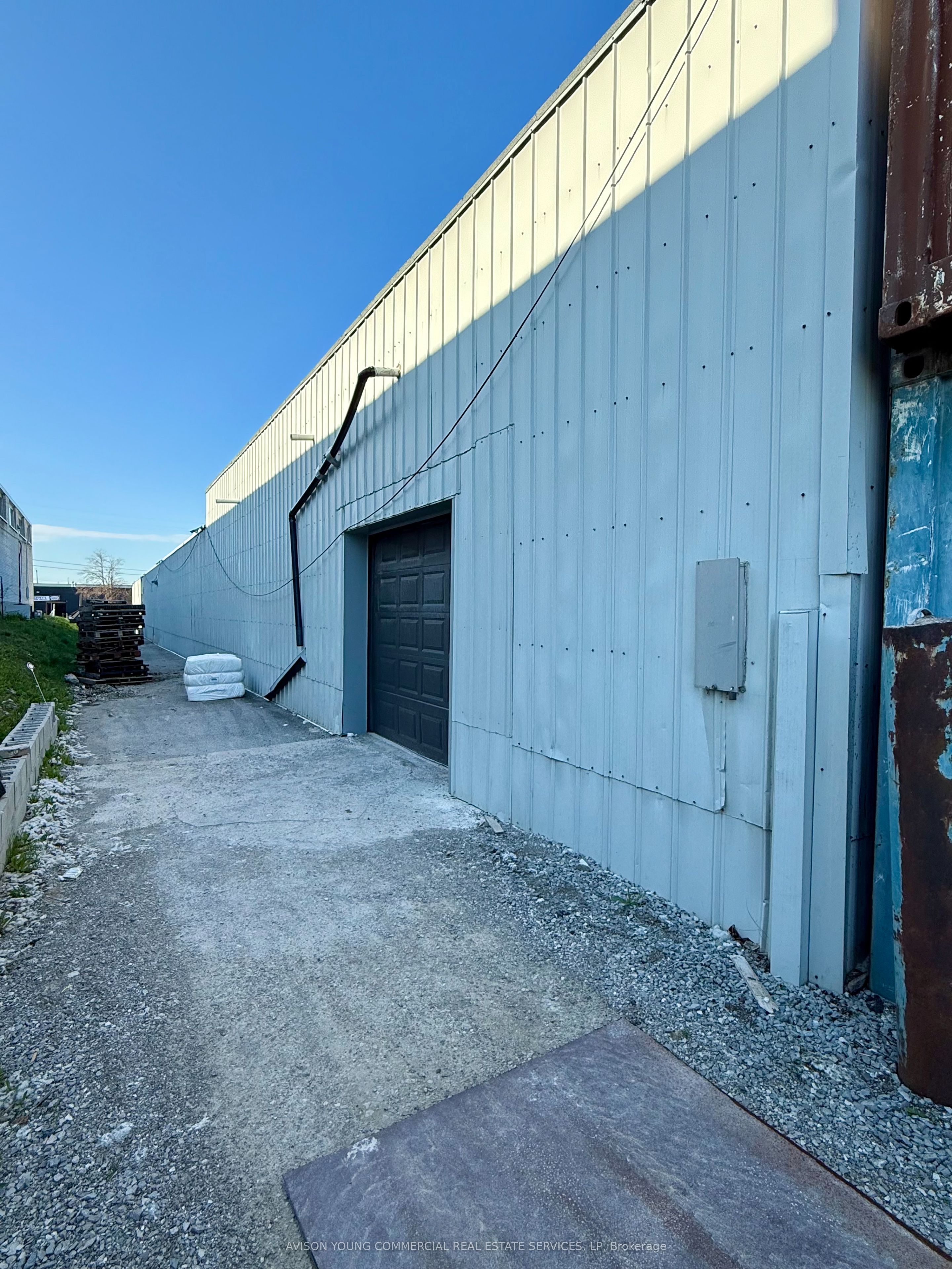 200 Bentworth Avenue Property Photo 4
