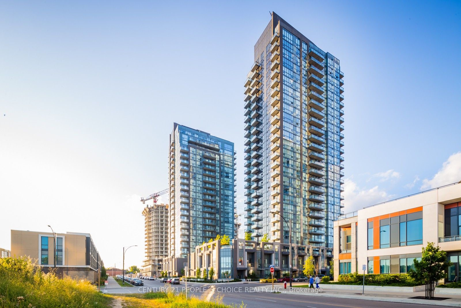 #1802 - 5025 Four Springs Avenue Property Photo 1