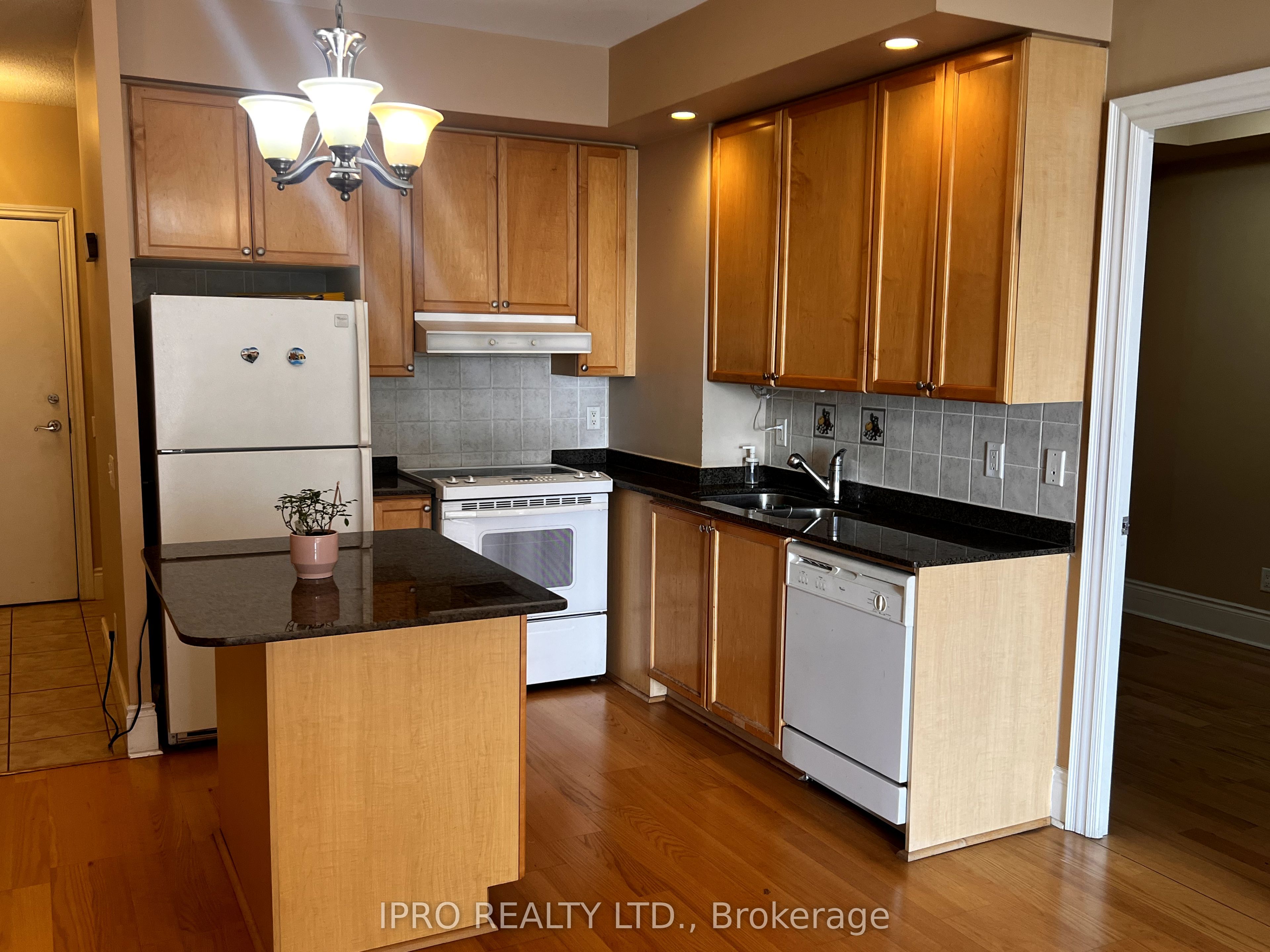 5229 Dundas Street W 1901 Property Photo 15