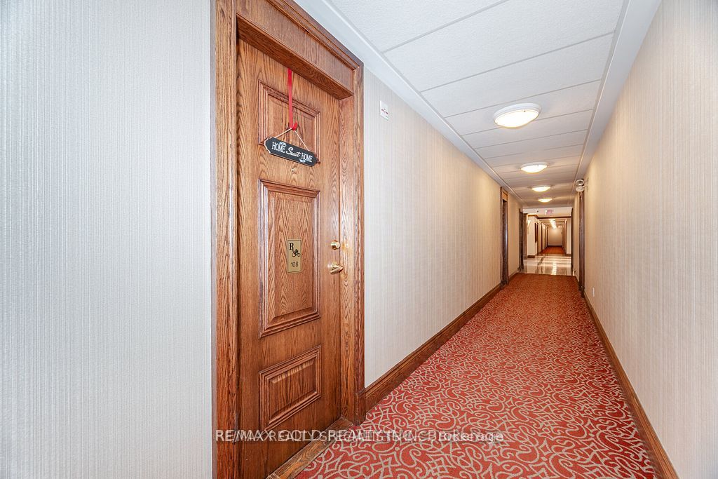 25 Via Rosedale Way 108 Property Photo 8