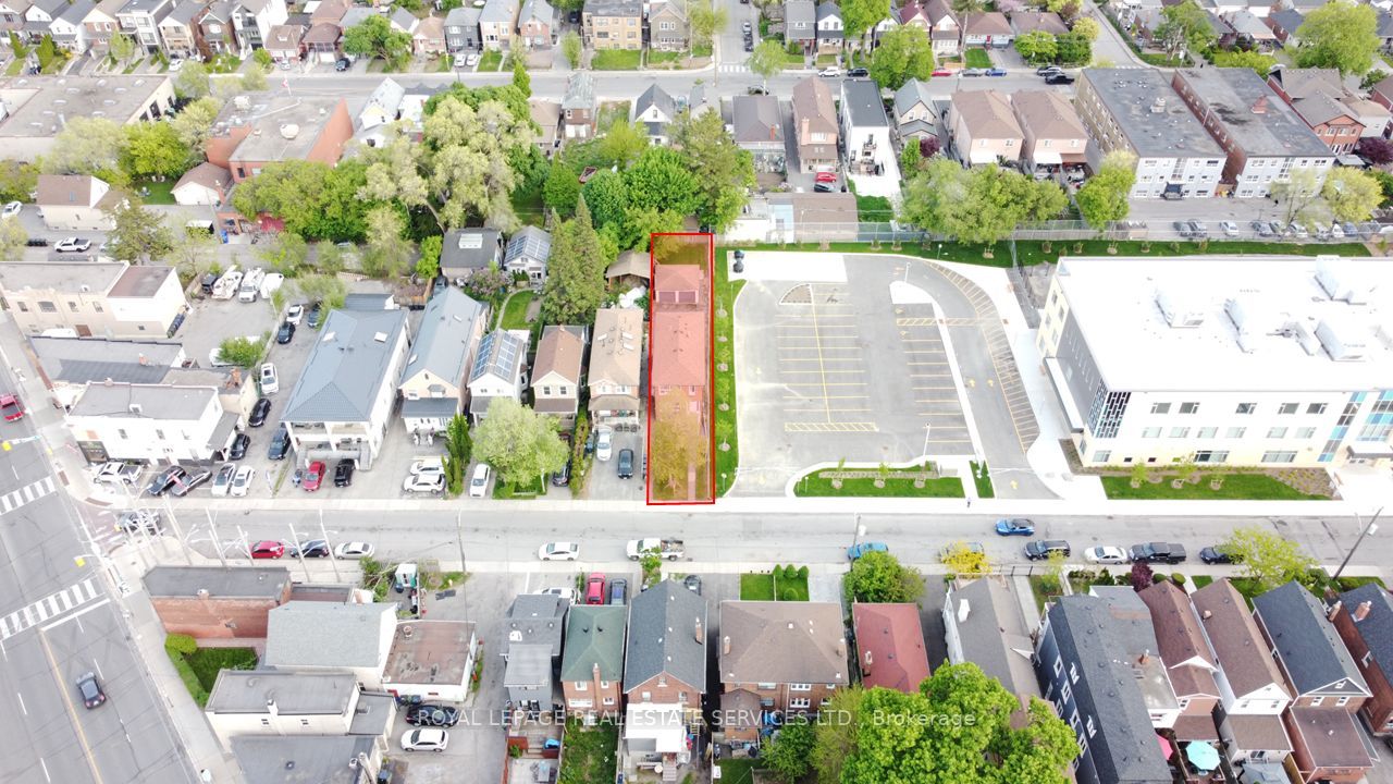 11 Dennis Avenue Property Photo 14