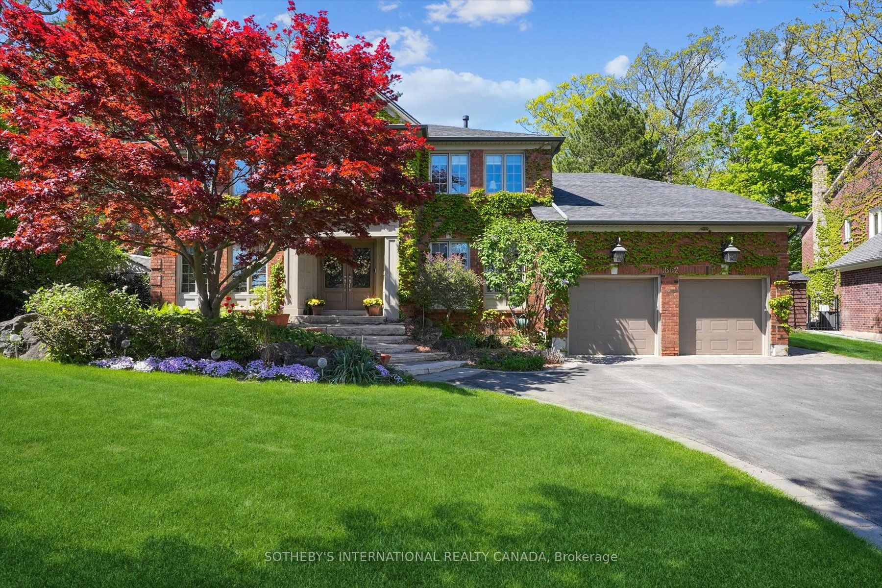 1662 Roundleaf Court Property Photo 1