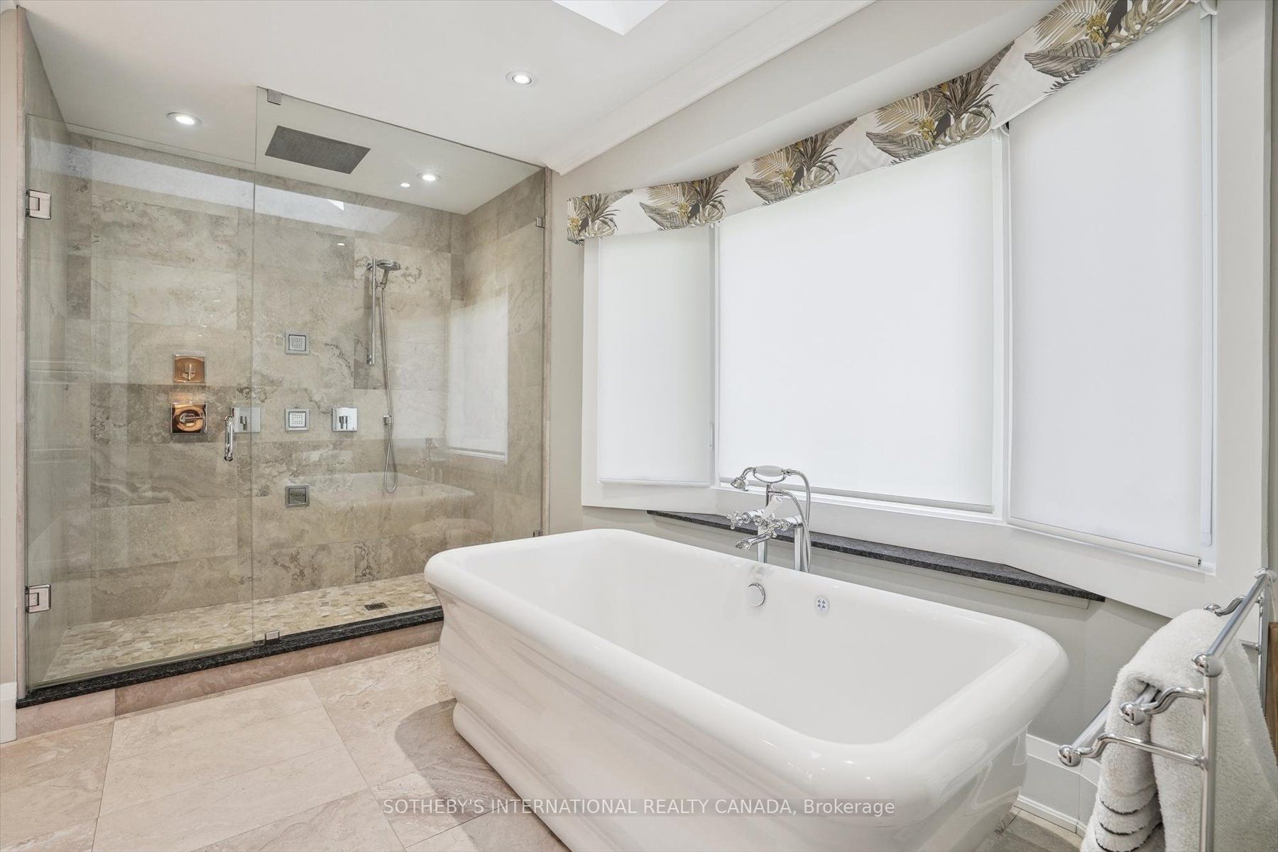 1662 Roundleaf Court Property Photo 23