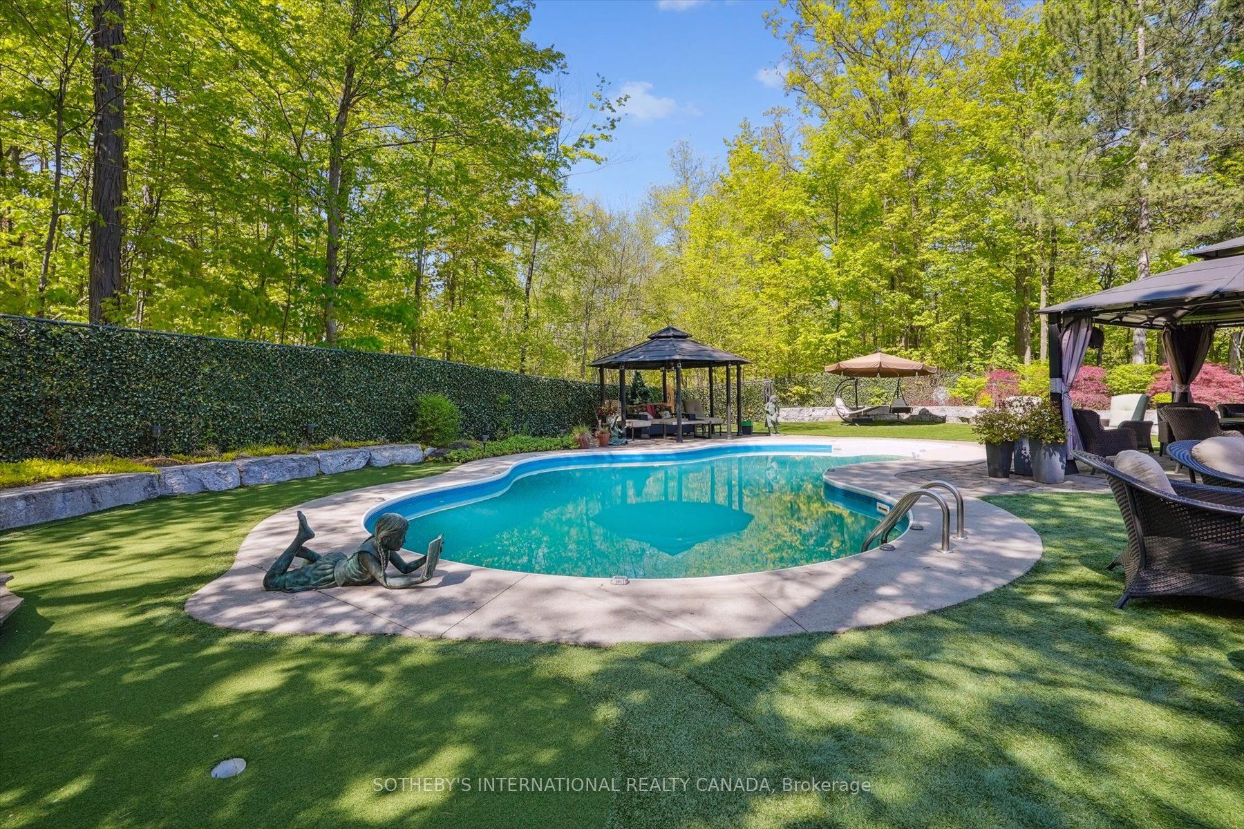 1662 Roundleaf Court Property Photo 40