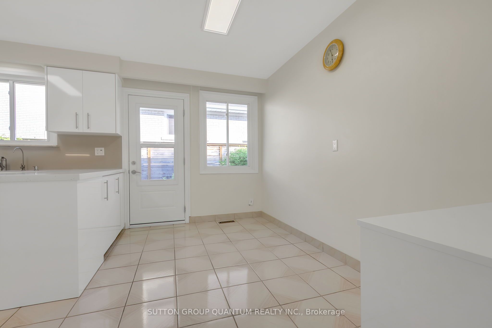 951 Streamway Crescent Property Photo 18