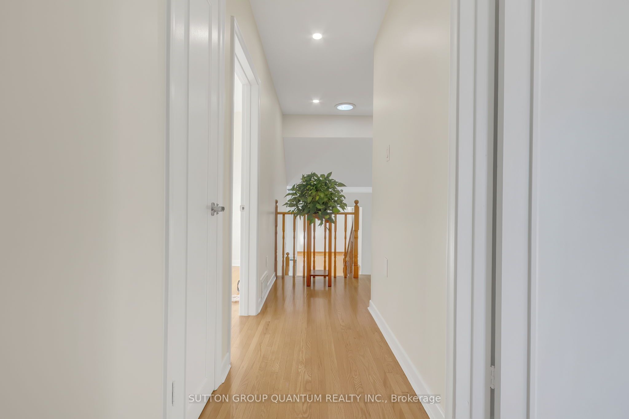 951 Streamway Crescent Property Photo 22