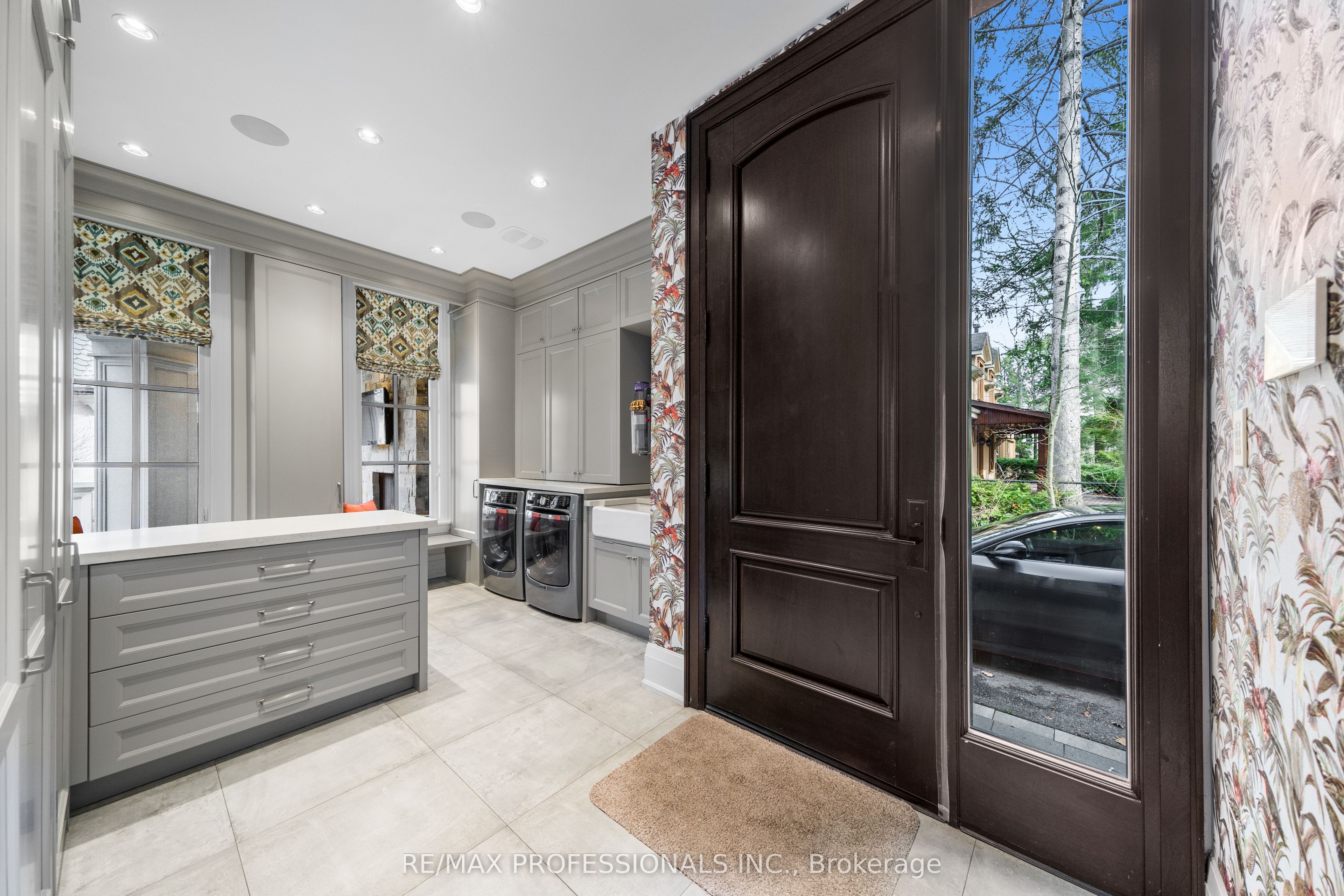 1285 Minaki Road Property Photo 34