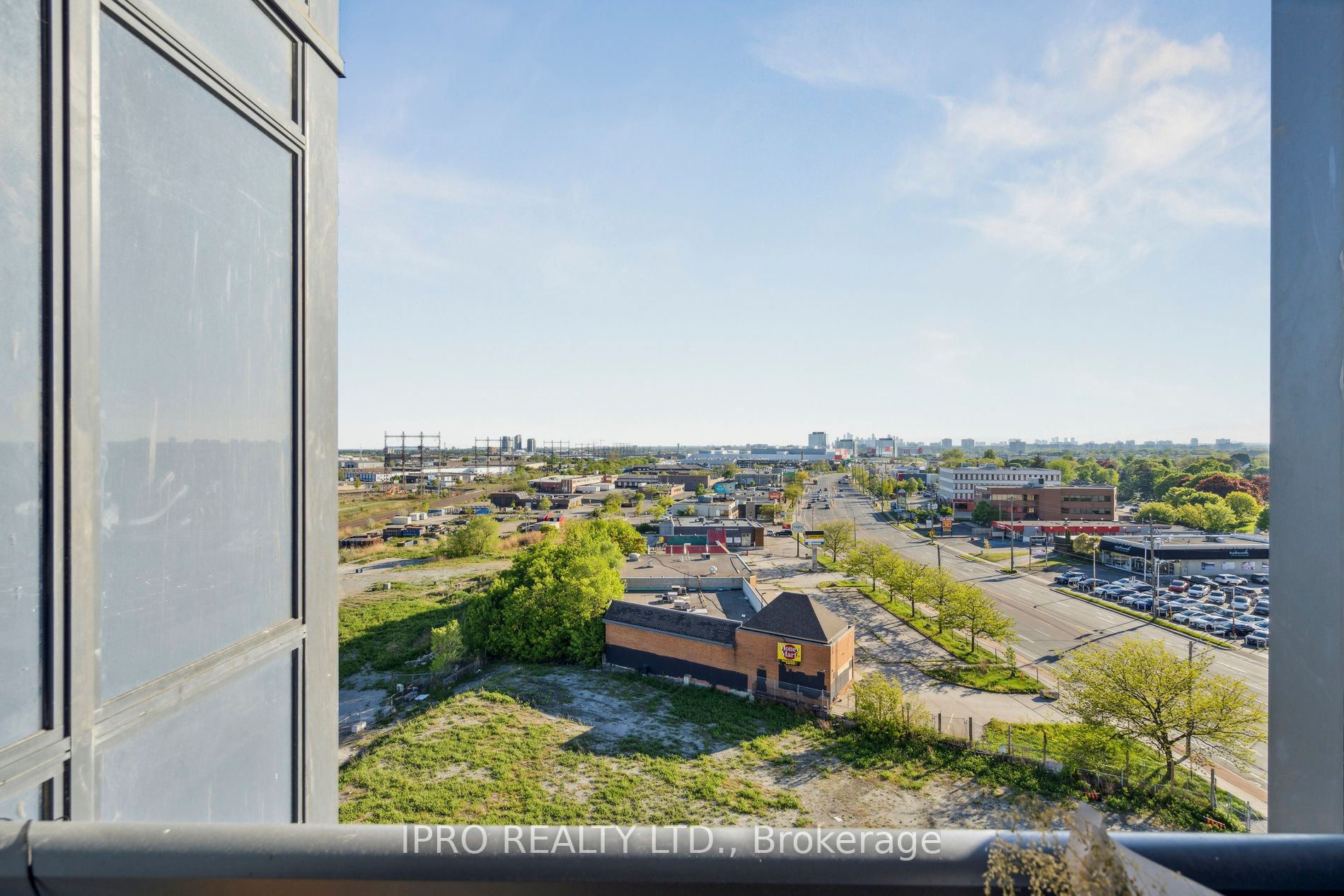 #706 - 50 Thomas Riley Road Property Photo 17