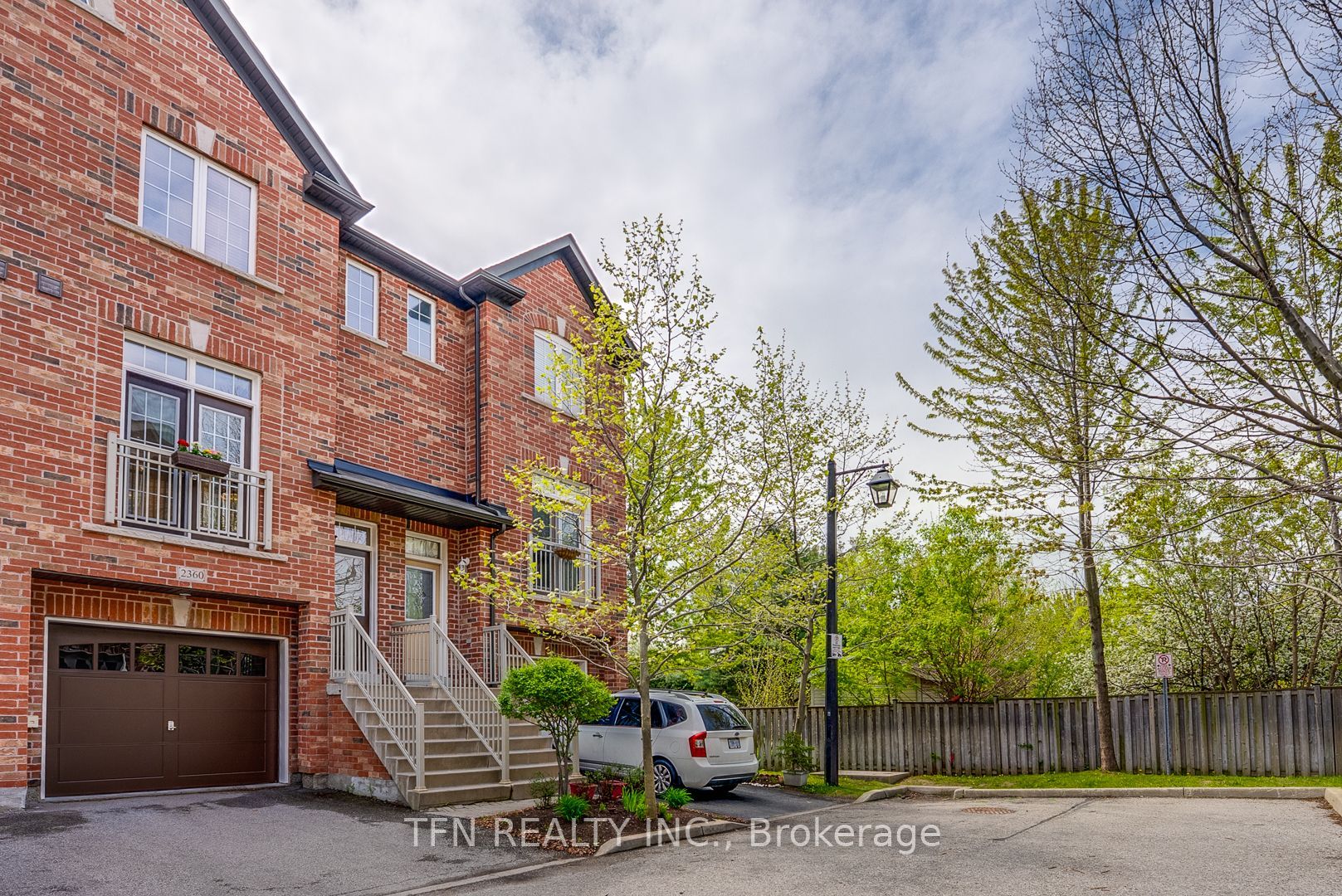 2360 Treversh Common Property Photo 2