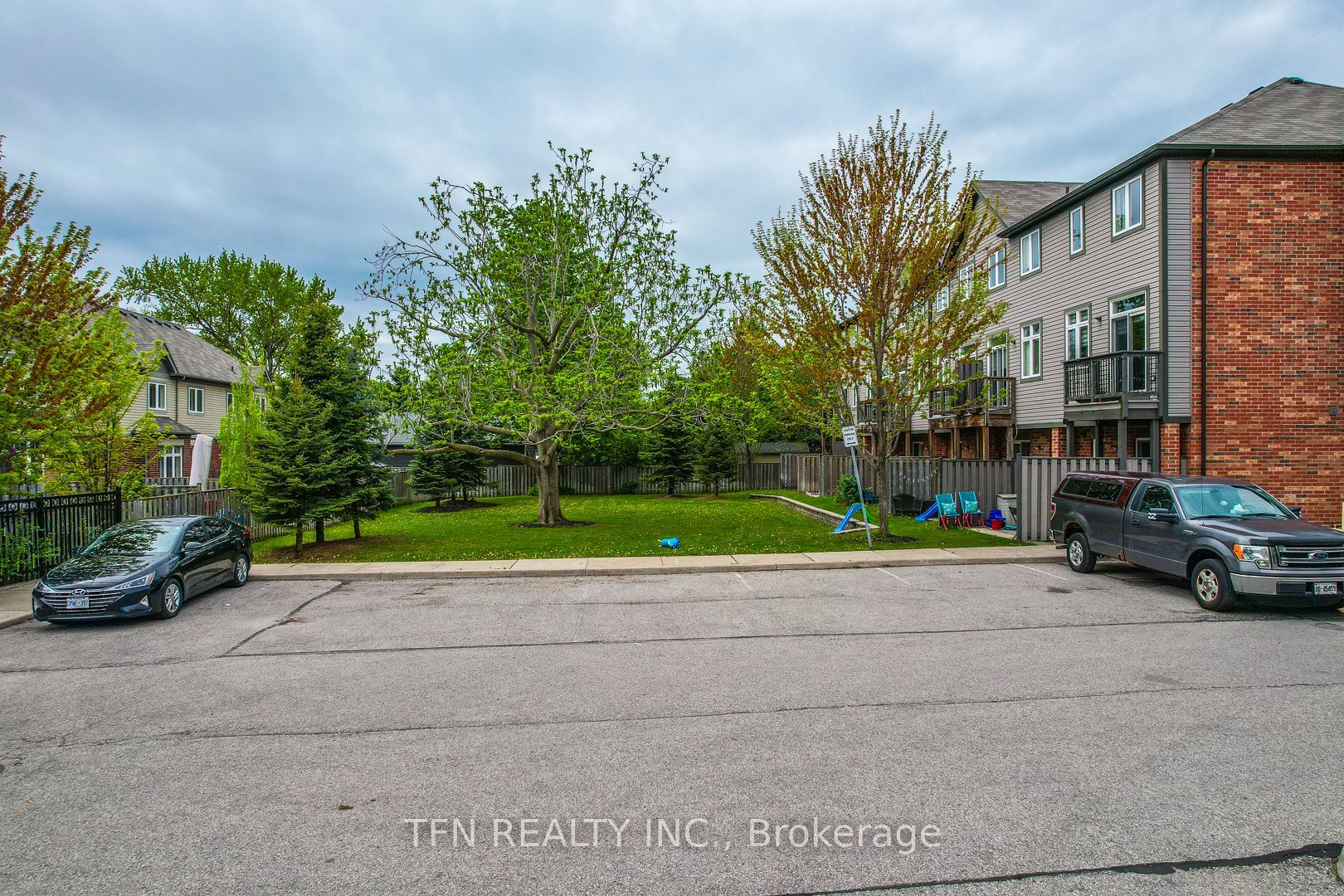 2360 Treversh Common Property Photo 40