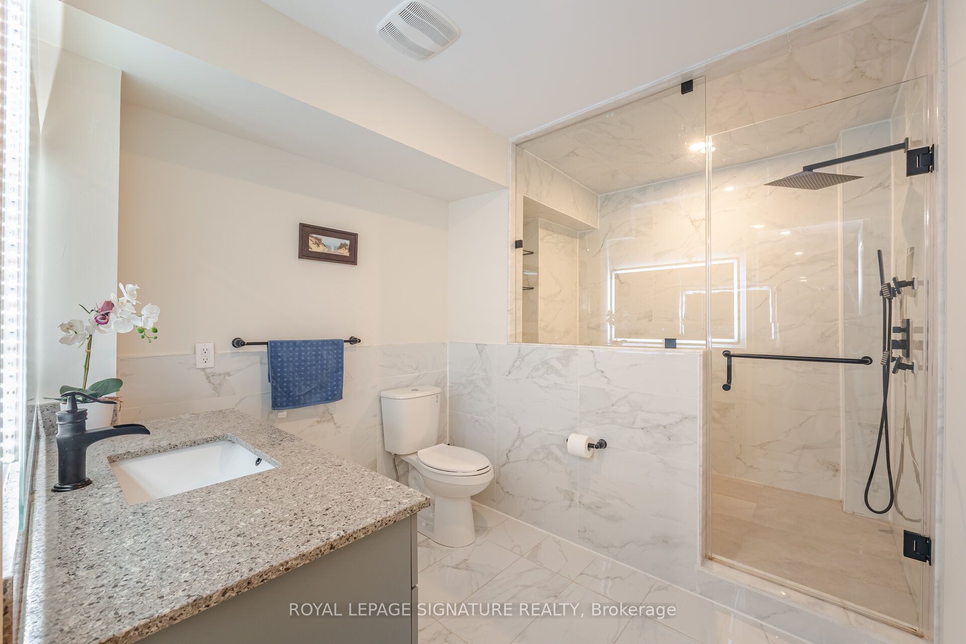 206 Van Scott Drive Property Photo 40