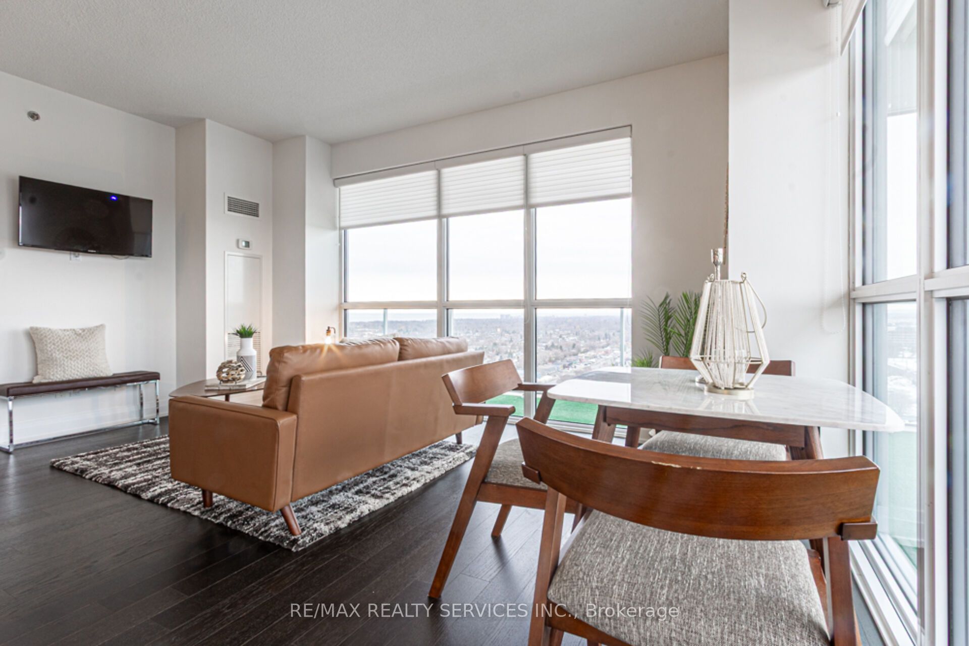 #1911 - 65 Speers Road Property Photo 12