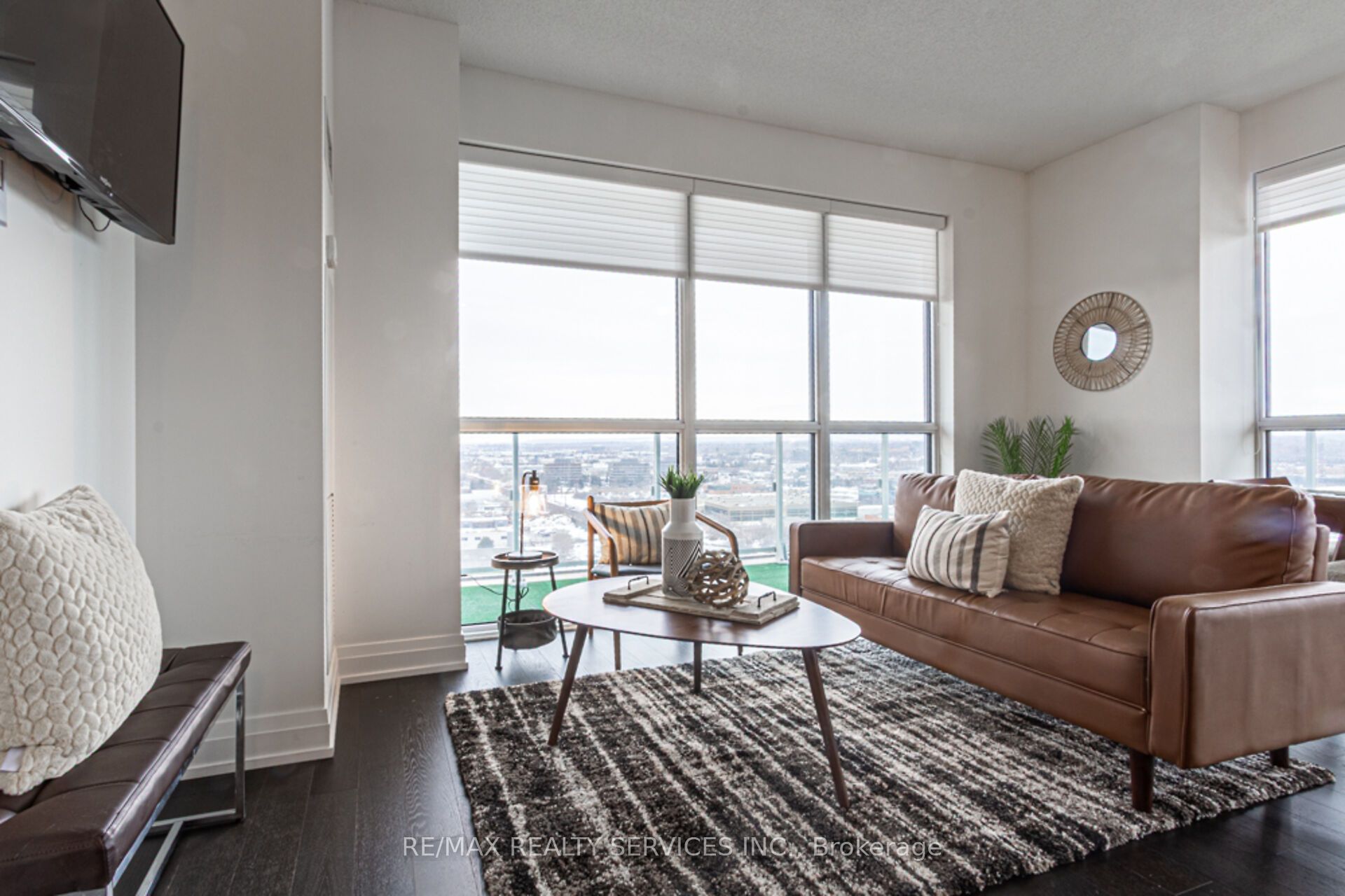 #1911 - 65 Speers Road Property Photo 16