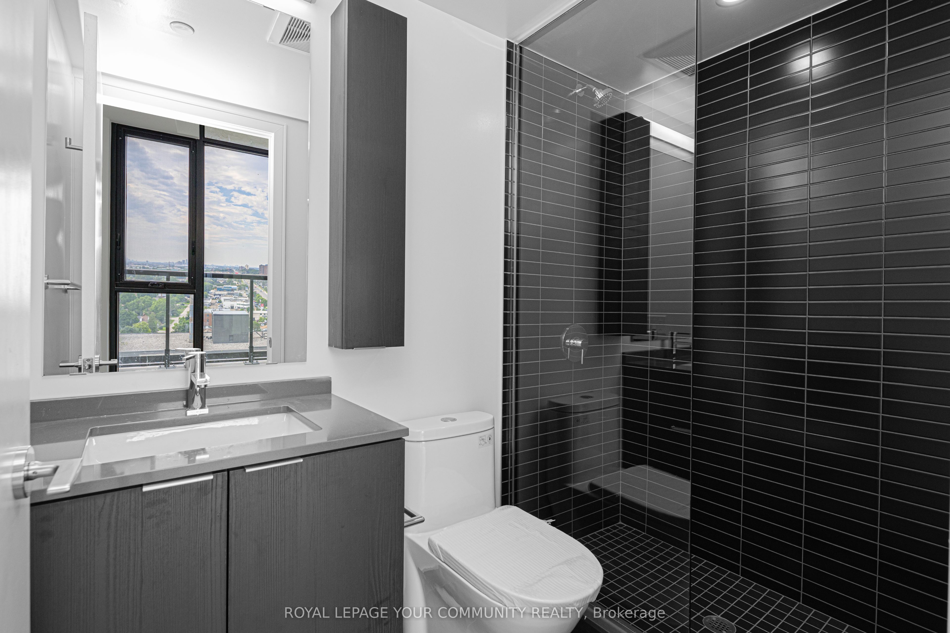 86 Dundas Street E 1509 Property Photo 15