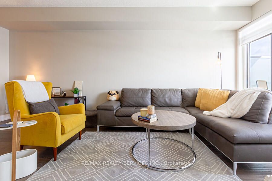 #1507 - 65 Speers Road Property Photo 16