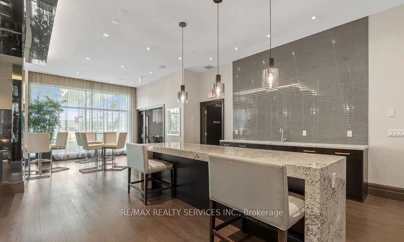 #1507 - 65 Speers Road Property Photo 25