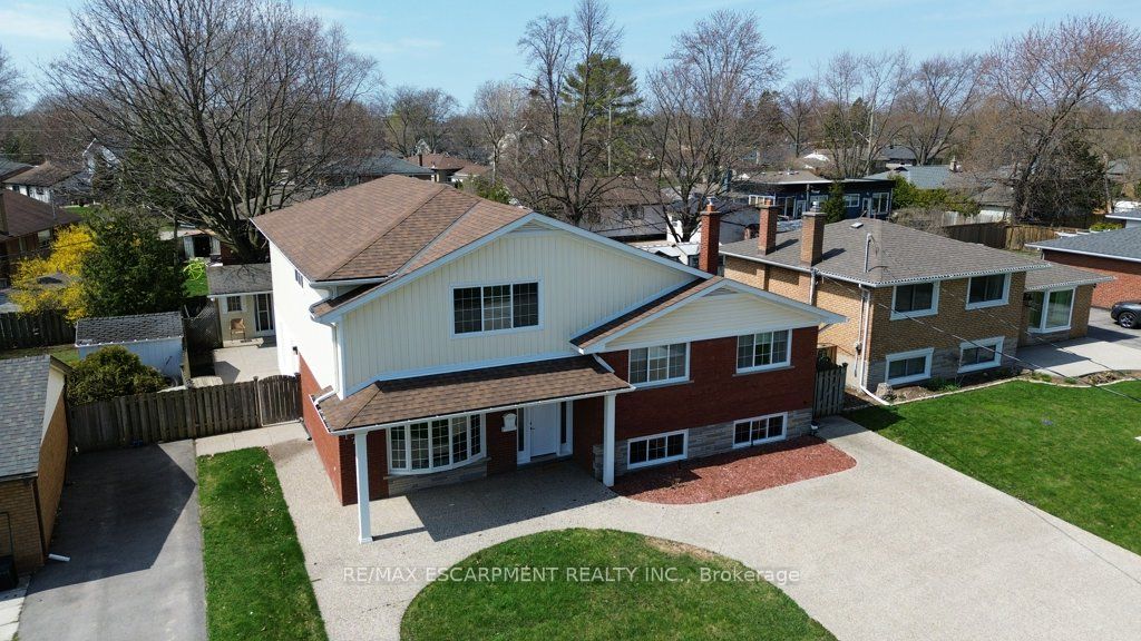 174 Foxbar Rd Property Photo 1