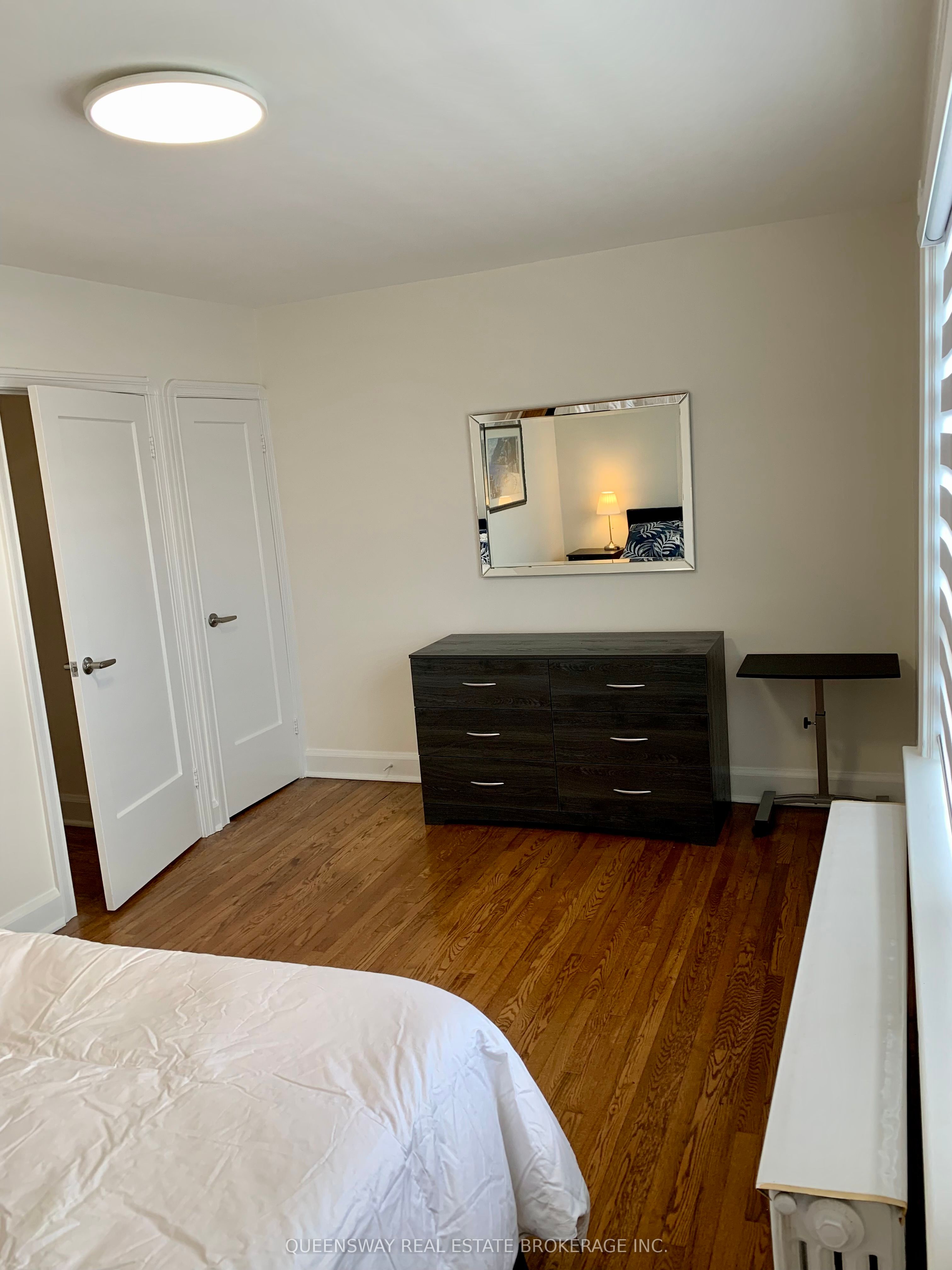 420 Jane Street Property Photo 26