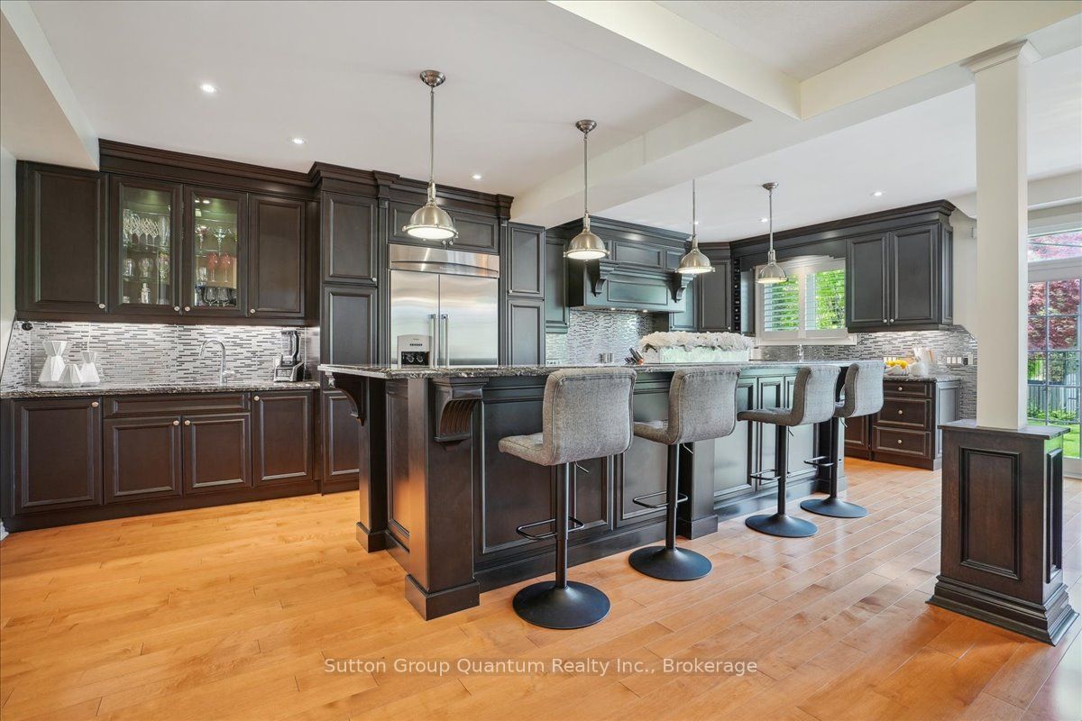 2477 Longridge Crescent Property Photo 10