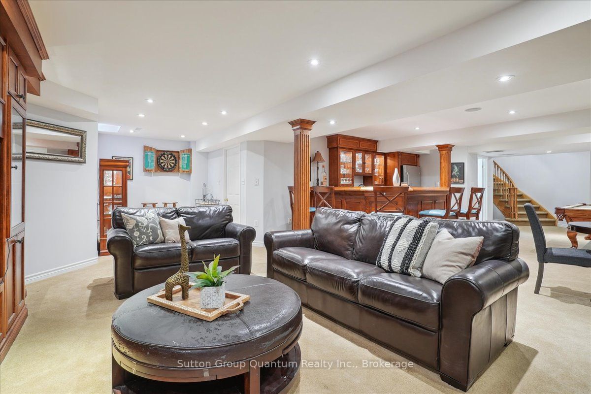 2477 Longridge Crescent Property Photo 33