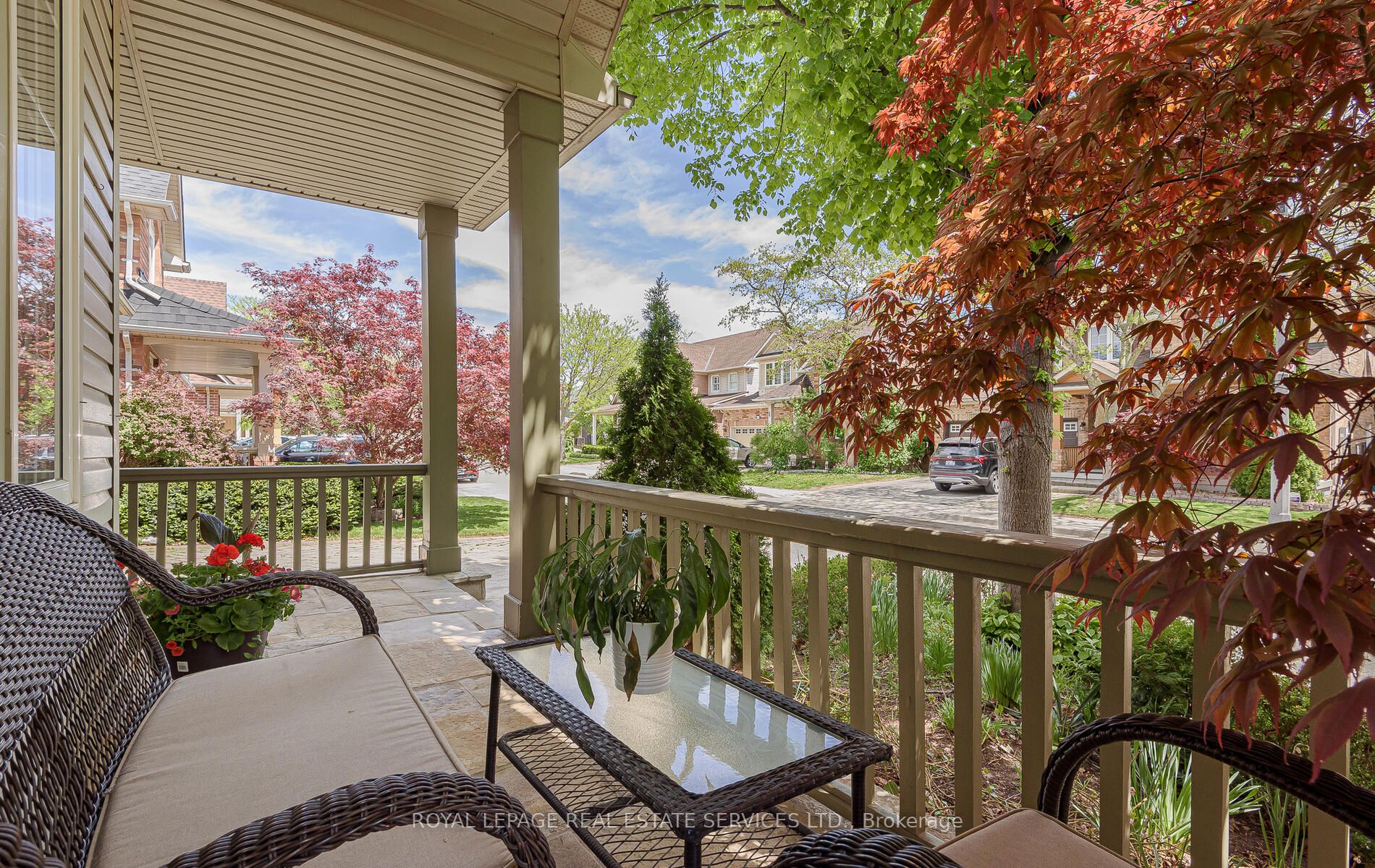 5651 Roseville Court Property Photo 4
