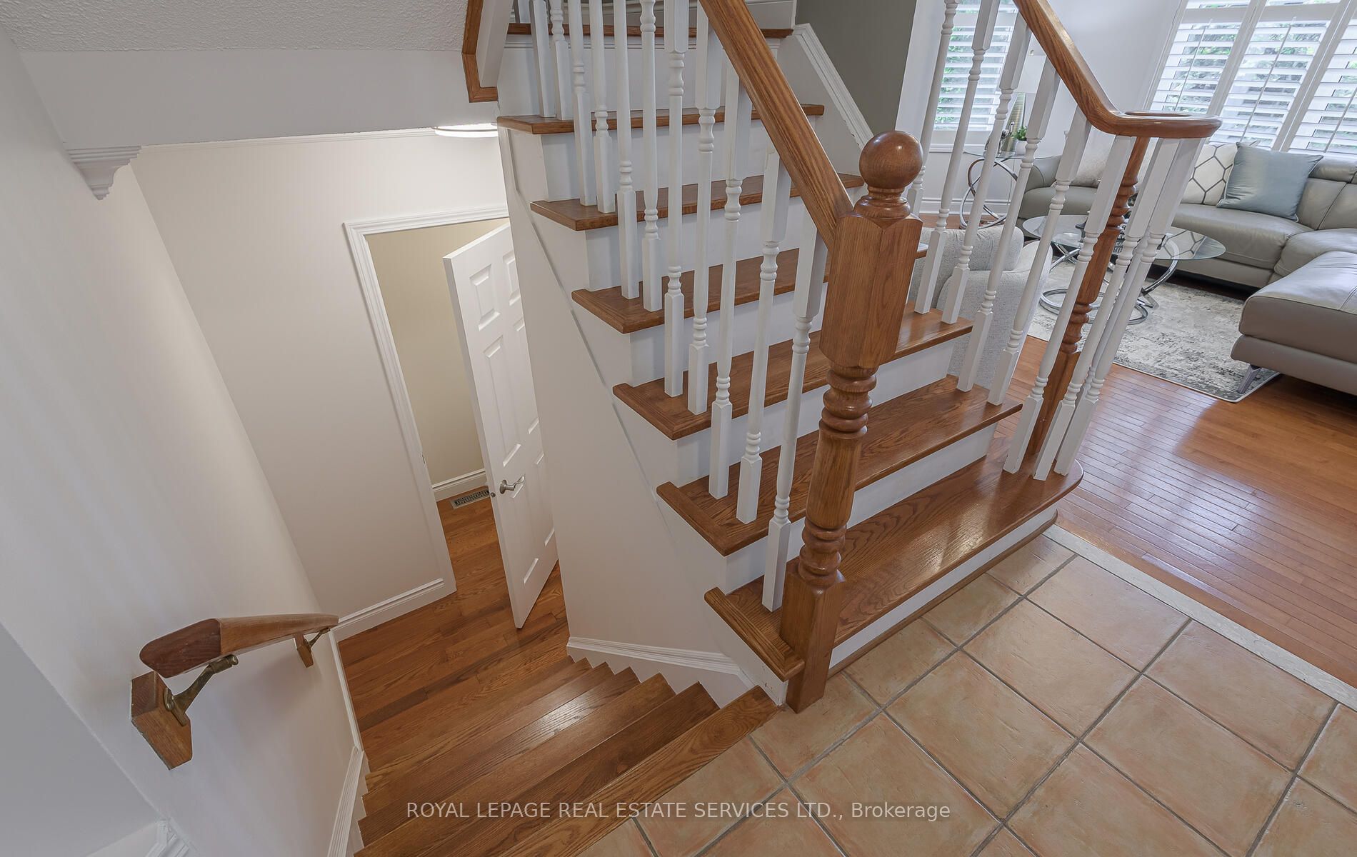 5651 Roseville Court Property Photo 23