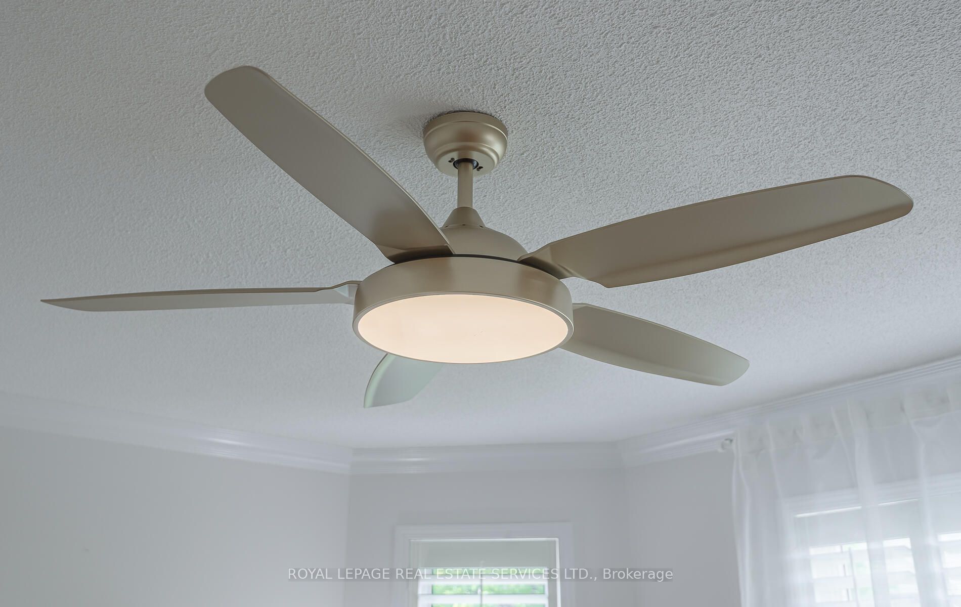 5651 Roseville Court Property Photo 30