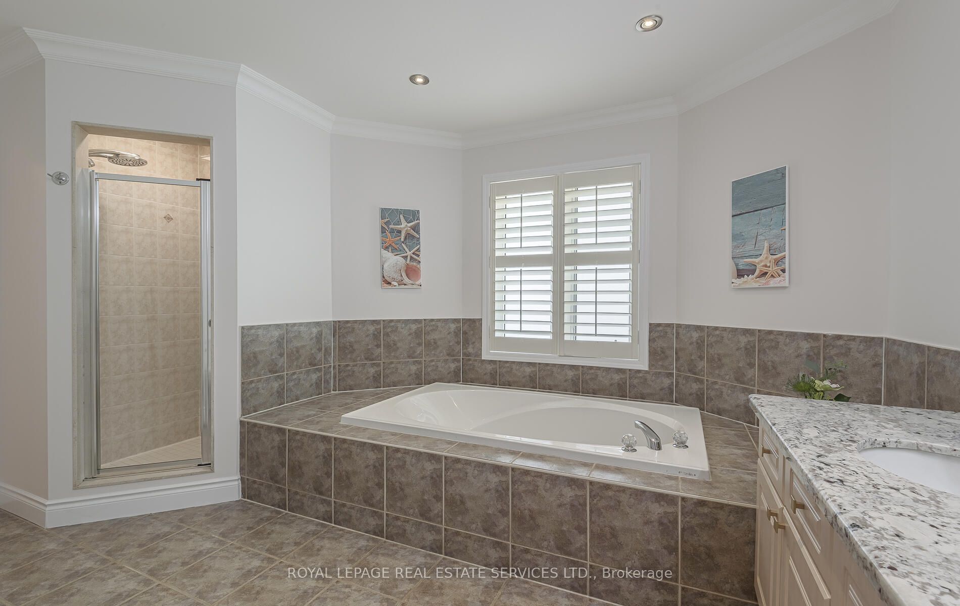 5651 Roseville Court Property Photo 37