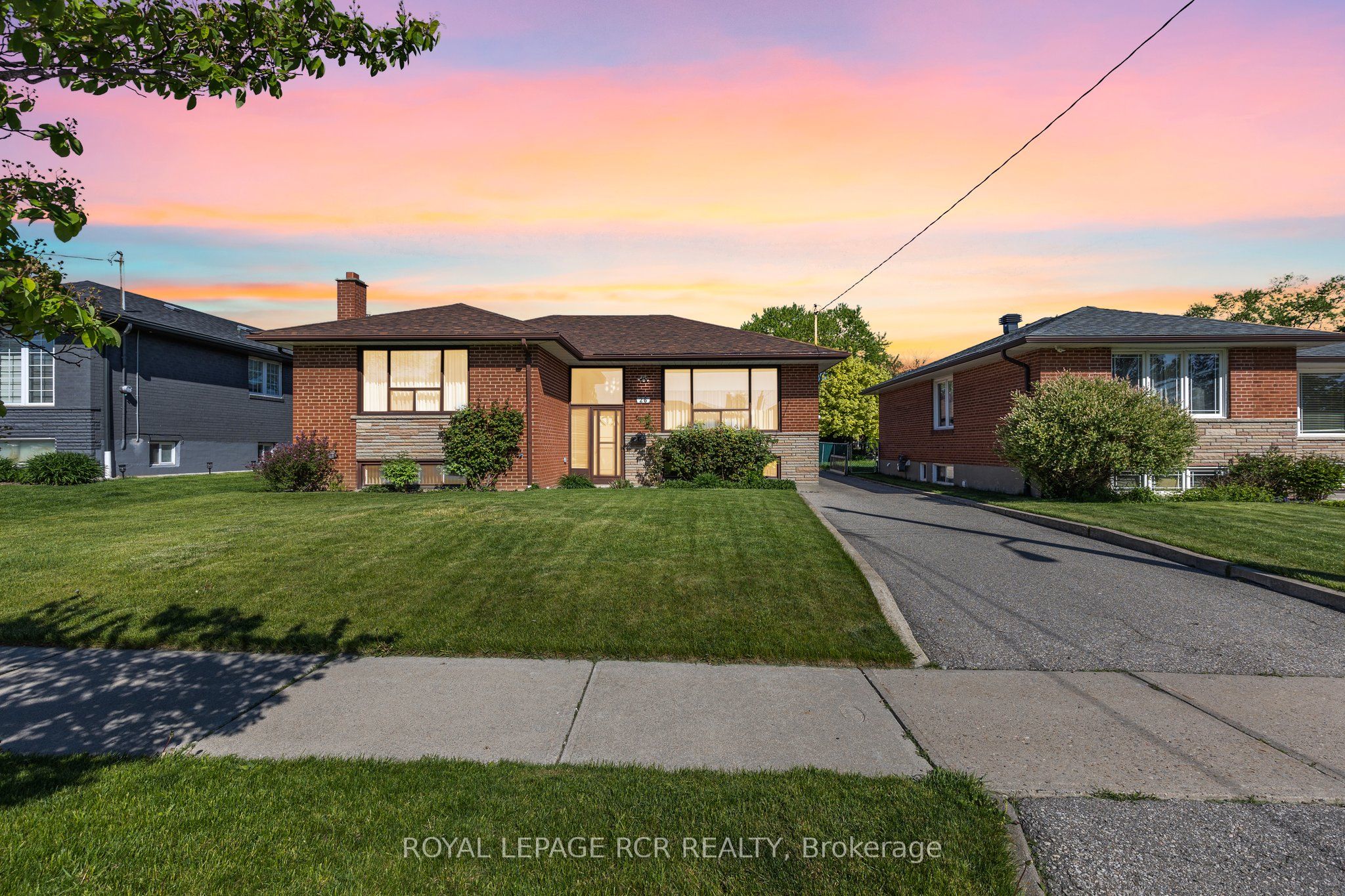 26 Ludstone Drive Property Photo 1