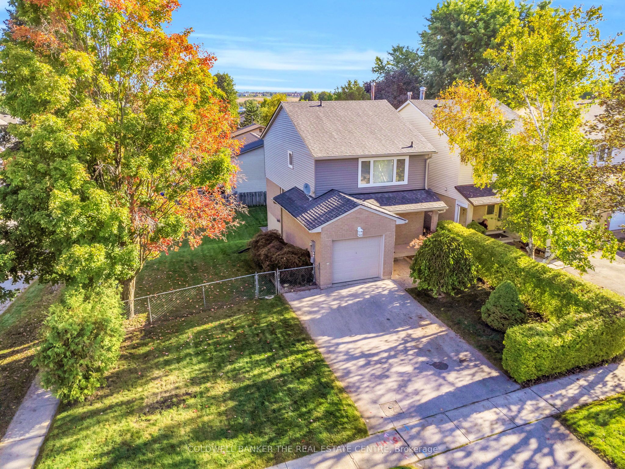 1 Andrew Ave Property Image