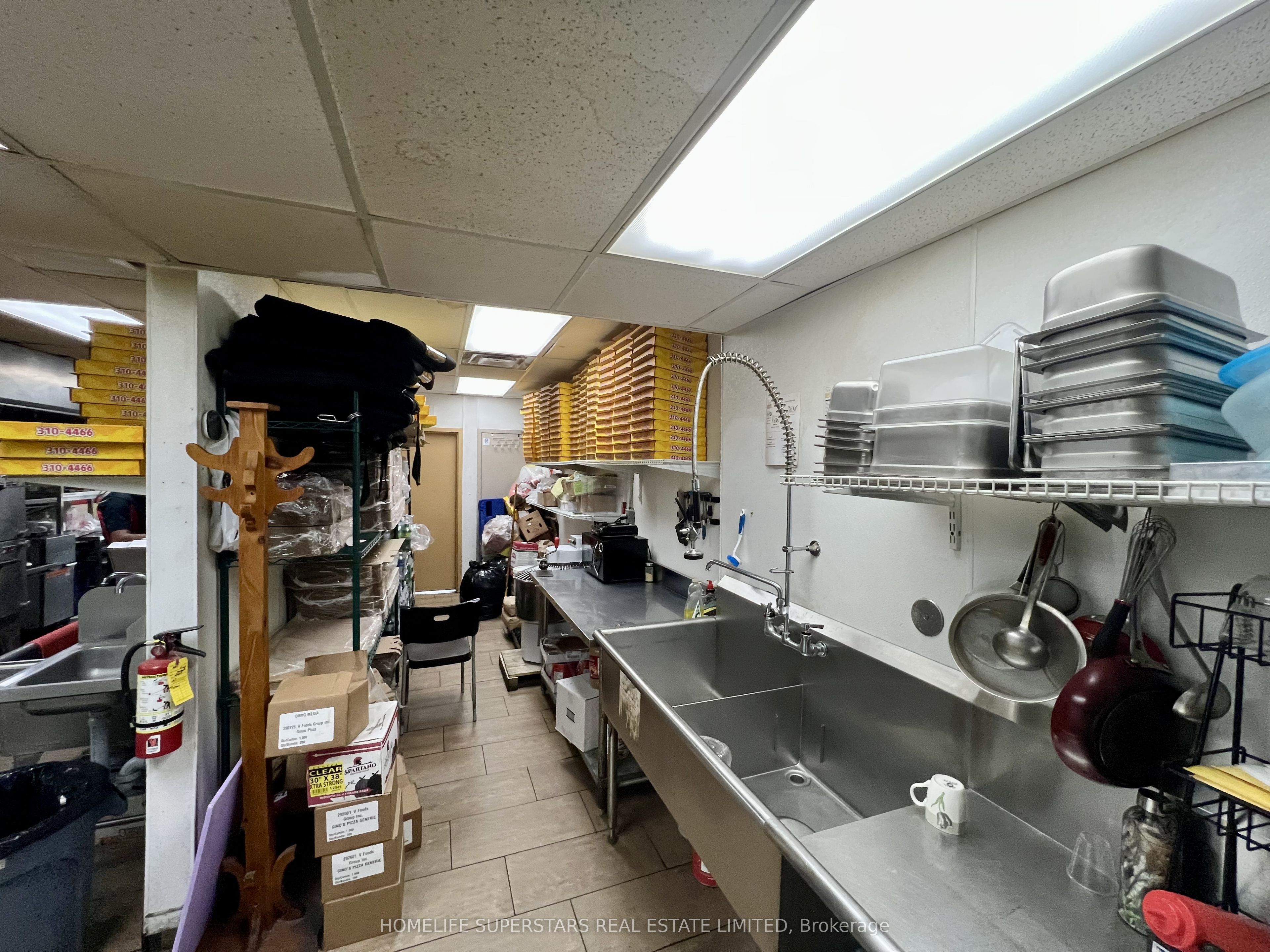3282 Lakeshore Boulevard W Property Photo 8