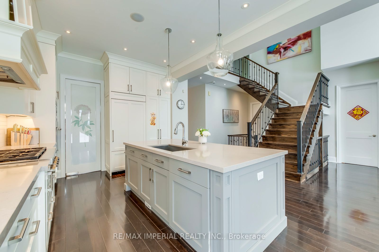 105 Eaglewood Boulevard Property Photo 16