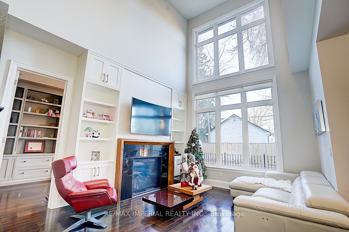 105 Eaglewood Boulevard Property Photo 19