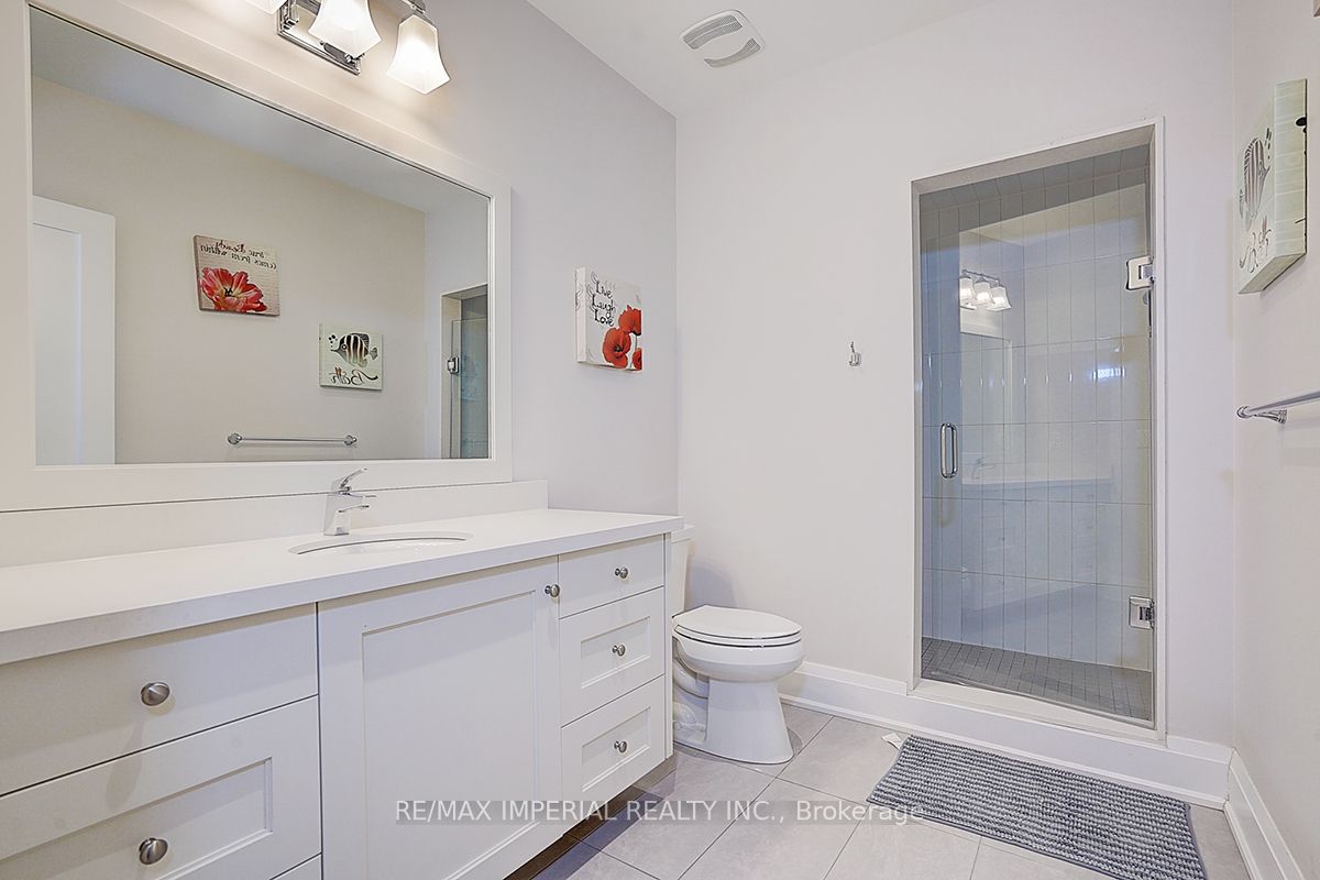 105 Eaglewood Boulevard Property Photo 47