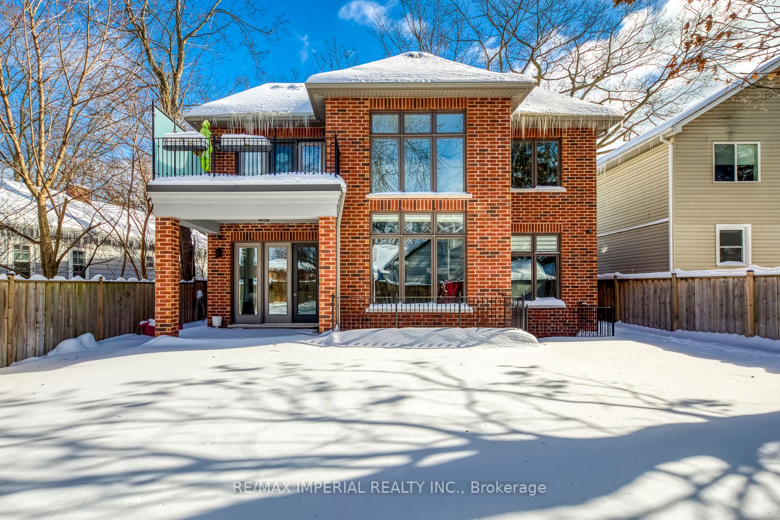 105 Eaglewood Boulevard Property Photo 49