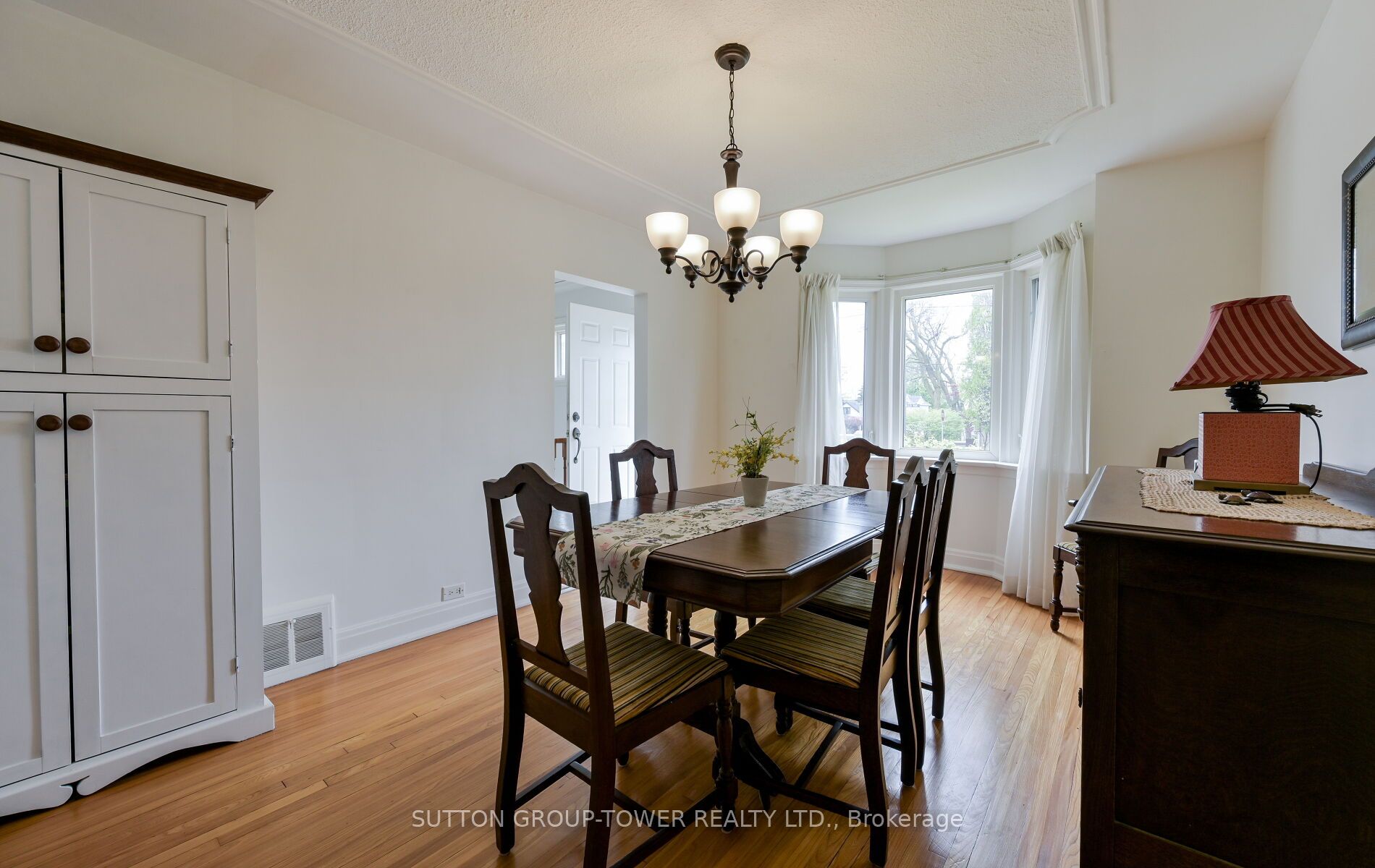 550 Glen Park Avenue Property Photo 10