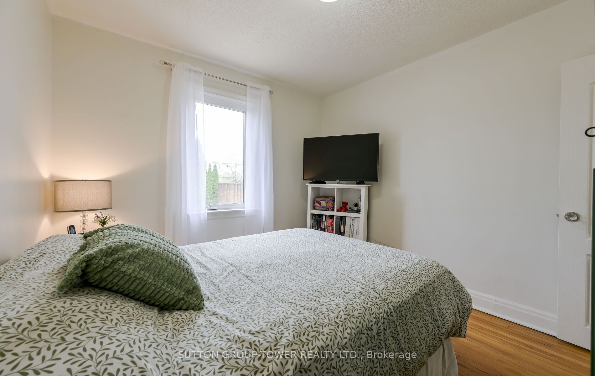 550 Glen Park Avenue Property Photo 25