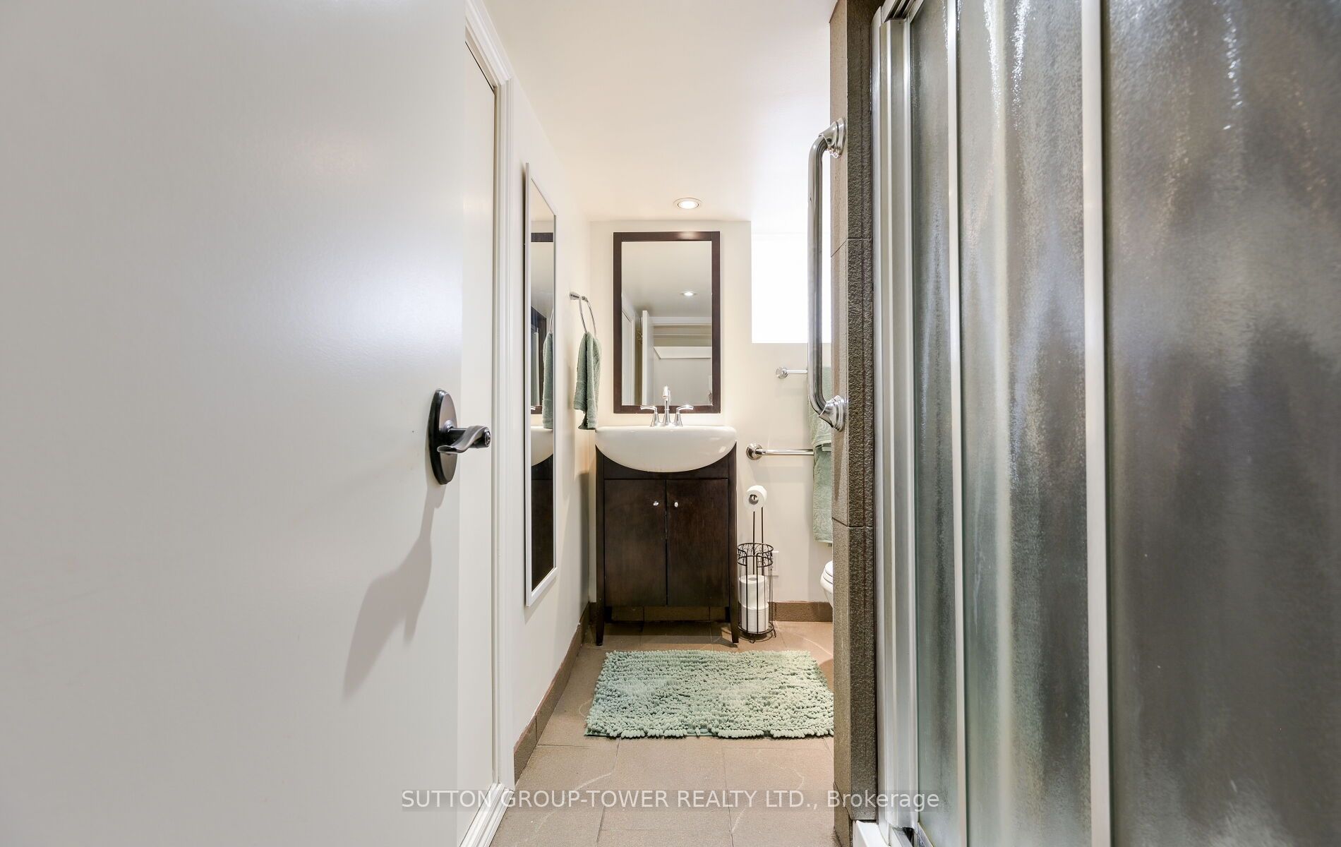 550 Glen Park Avenue Property Photo 37